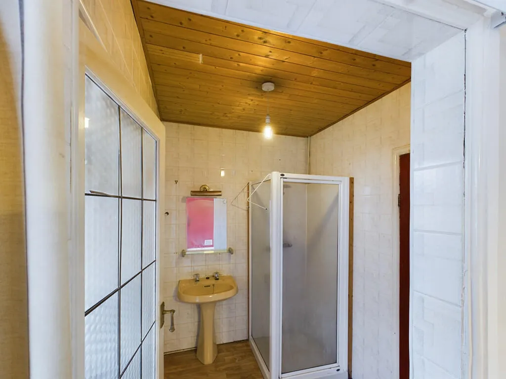 3 bed Semi-Detached