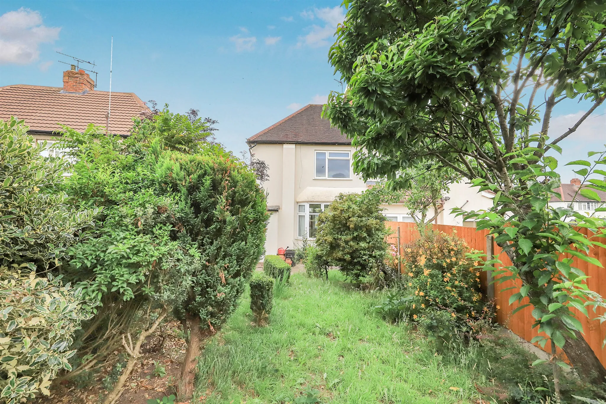 3 bed Semi-Detached