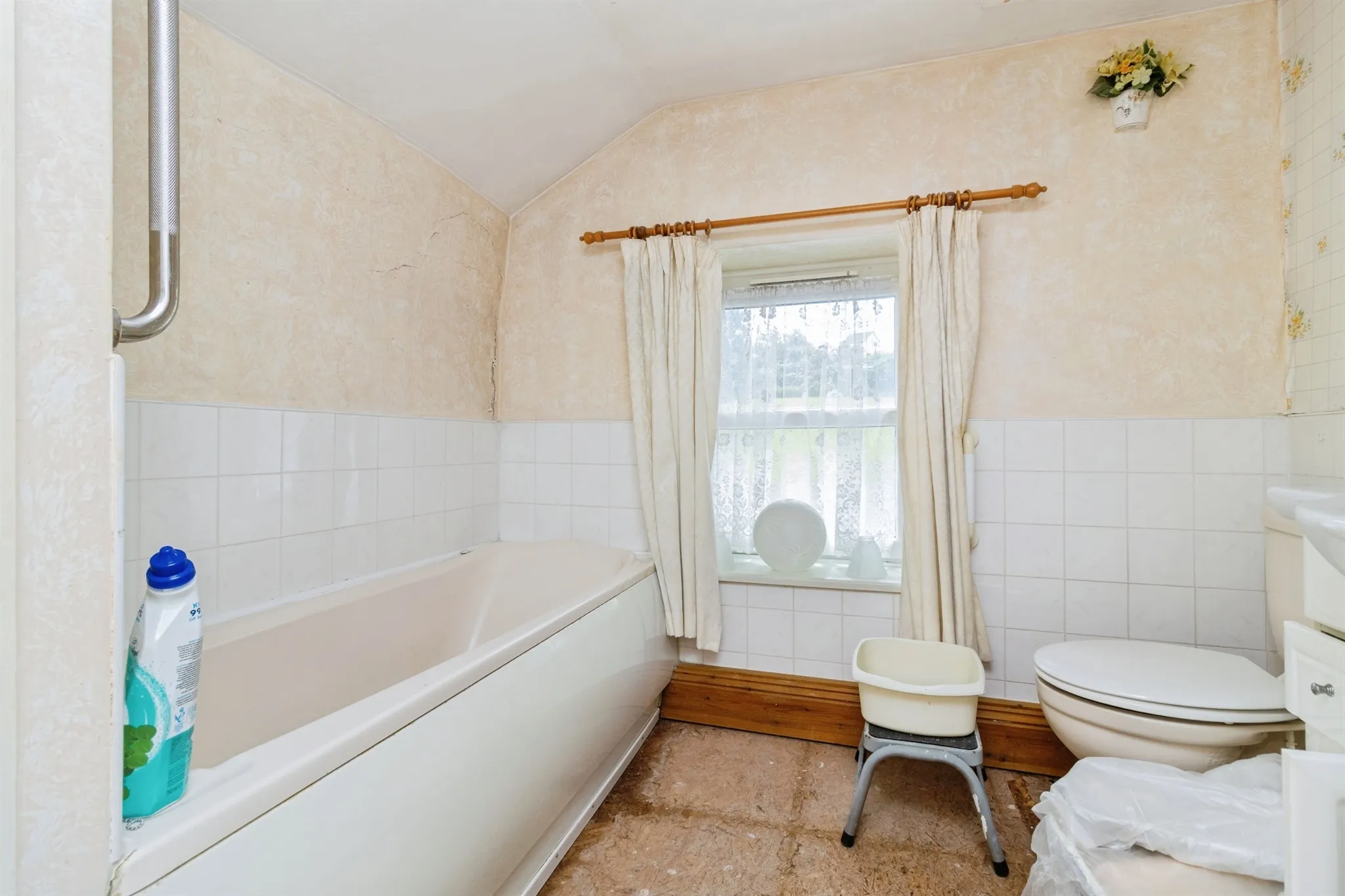 2 bed Terraced