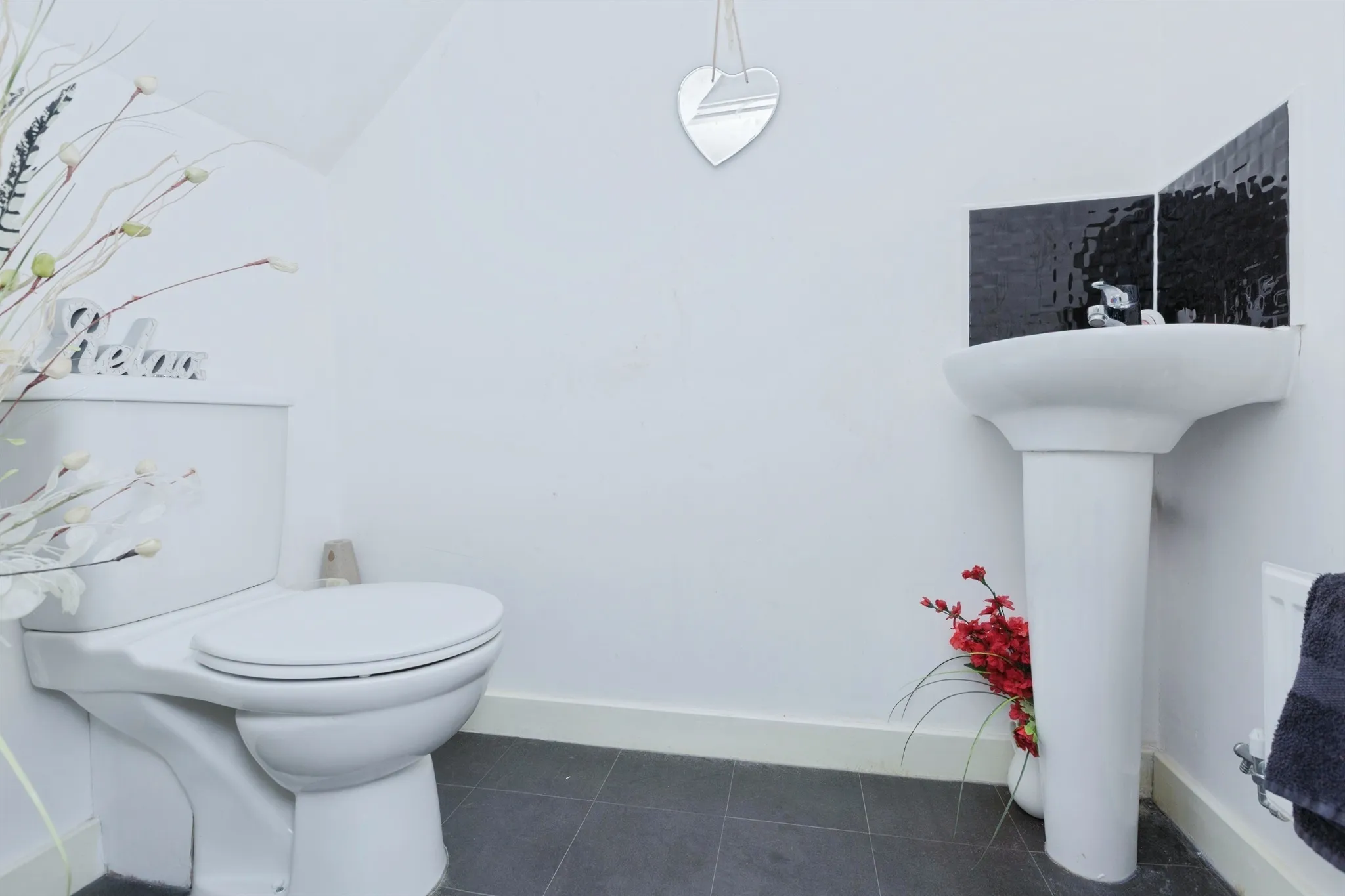 4 bed Semi-Detached