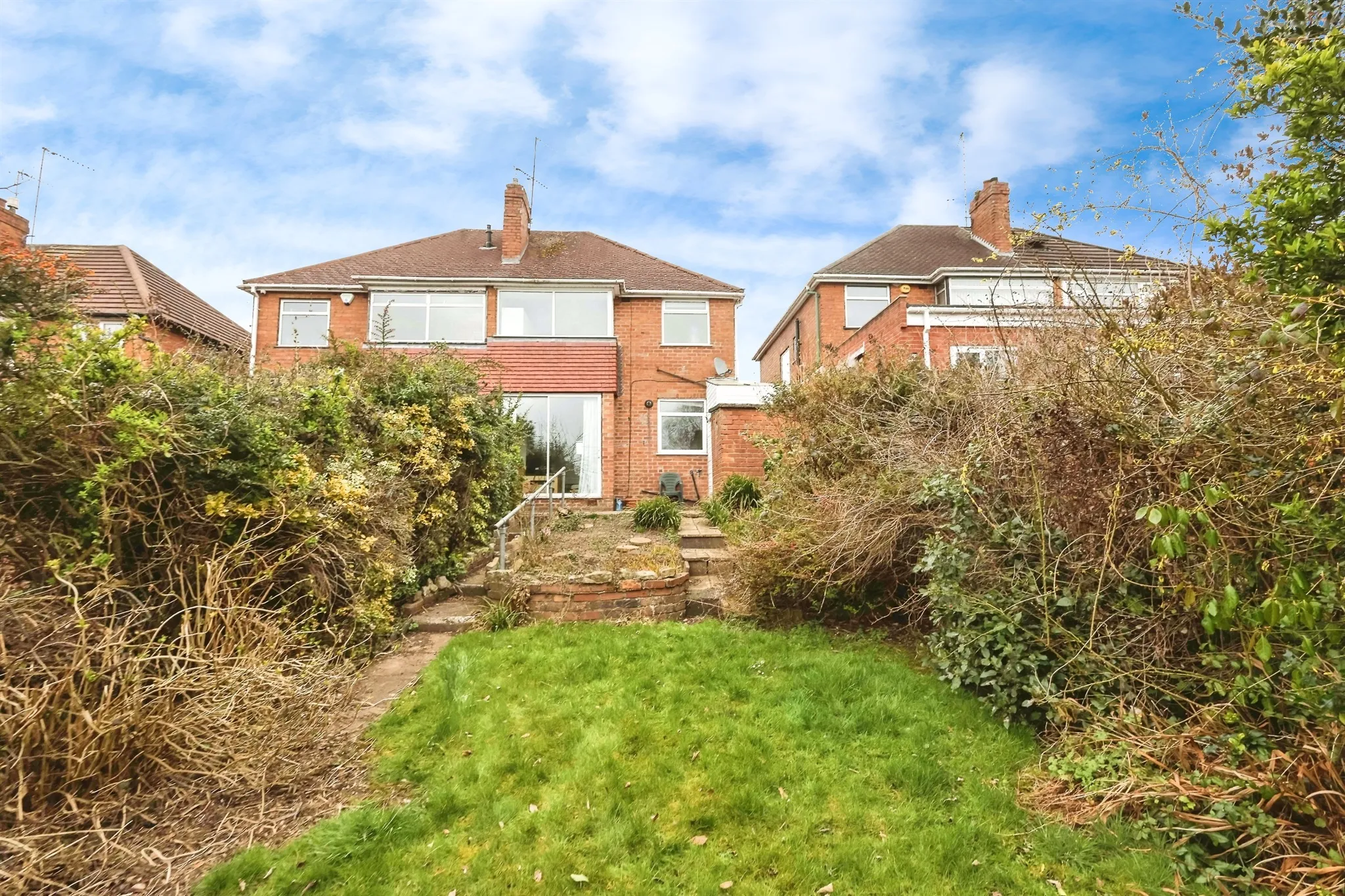 3 bed Semi-Detached