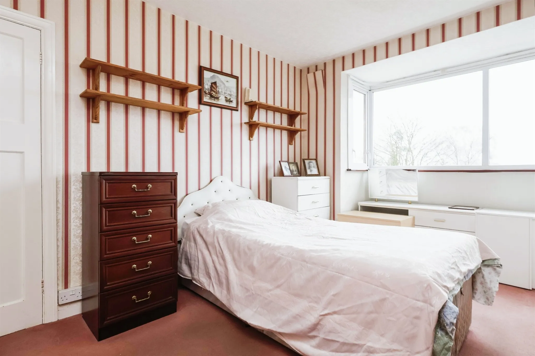 3 bed Semi-Detached