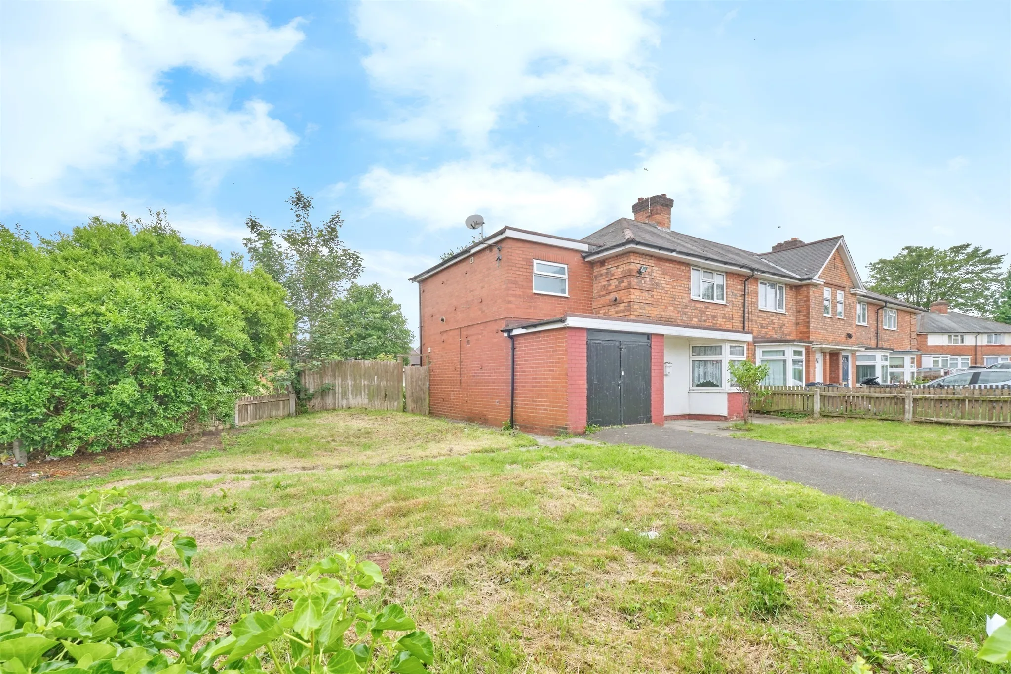 4 bed End of Terrace