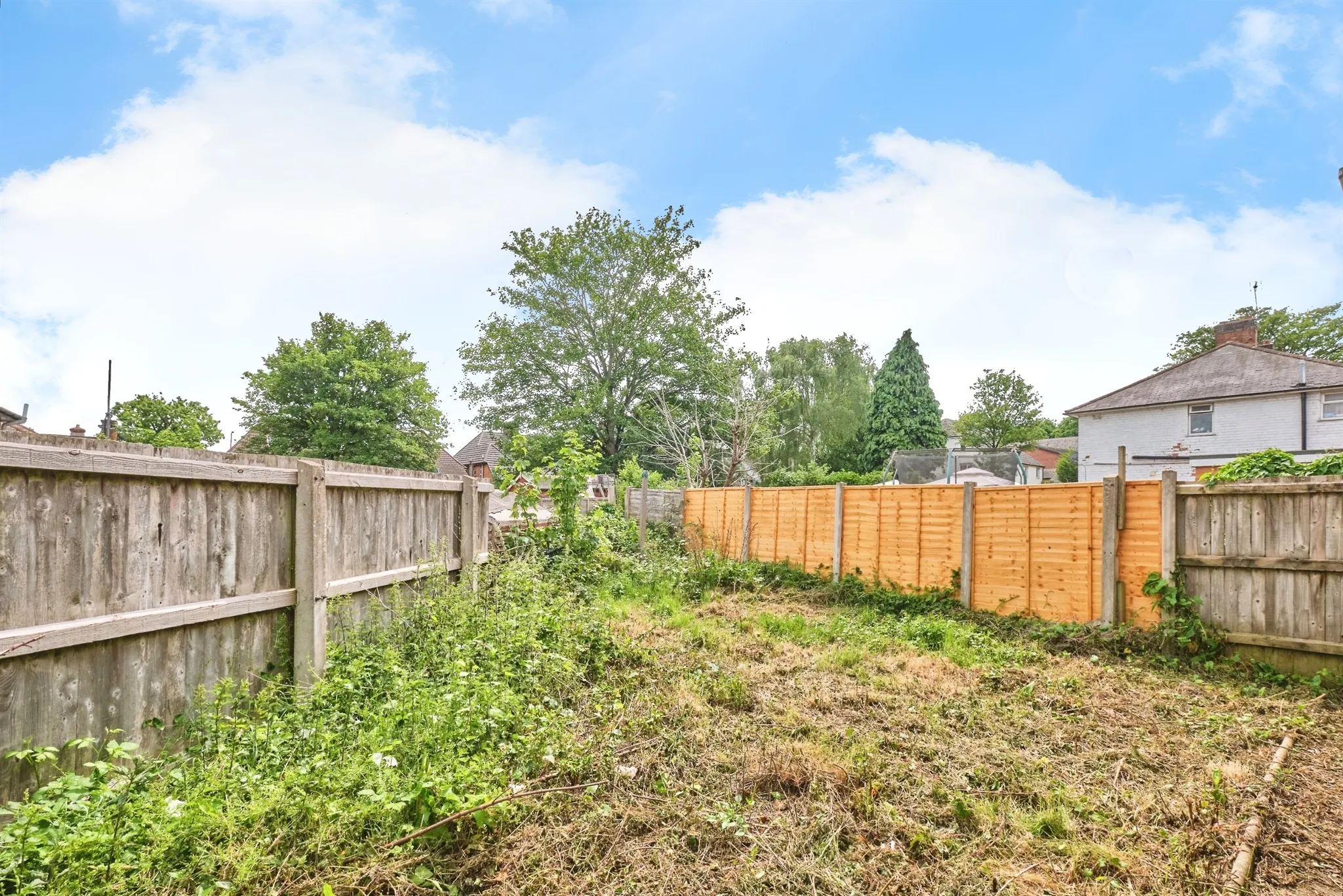 4 bed End of Terrace