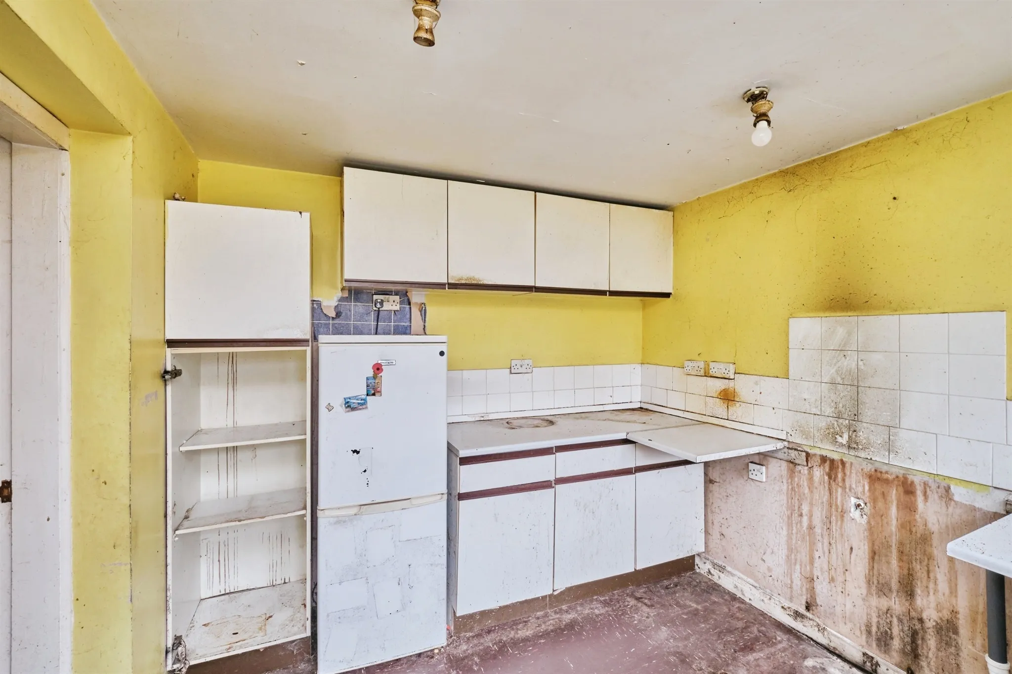 4 bed End of Terrace