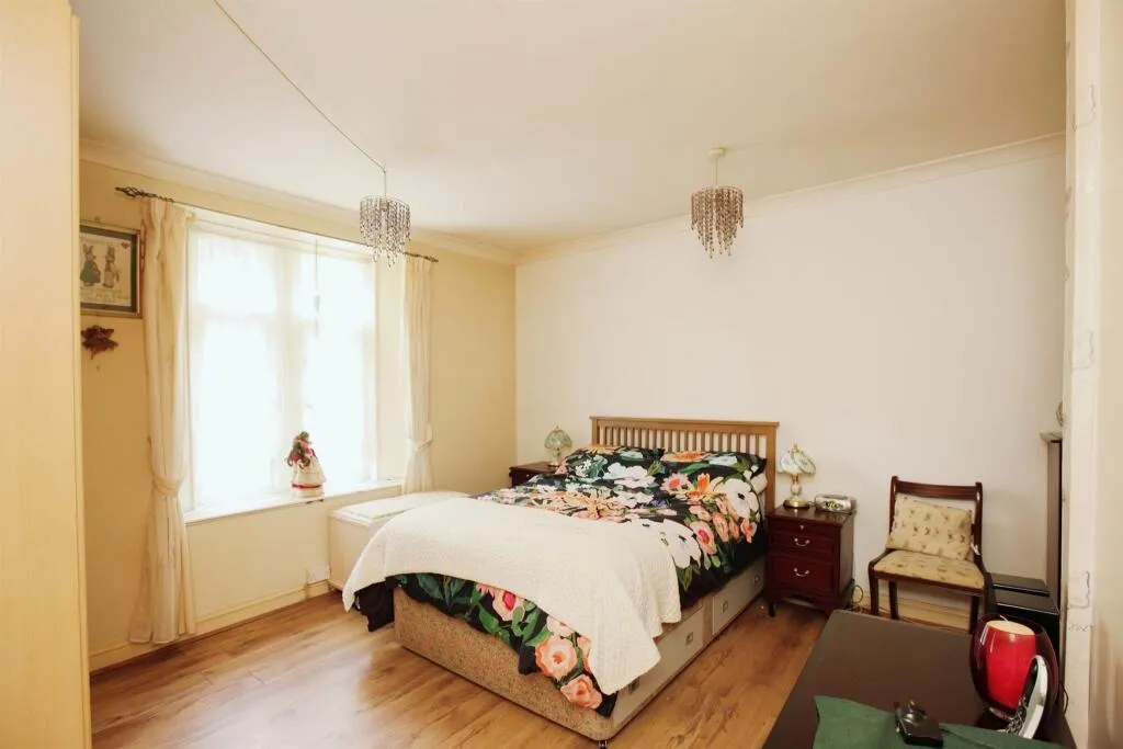 2 bed Apartment