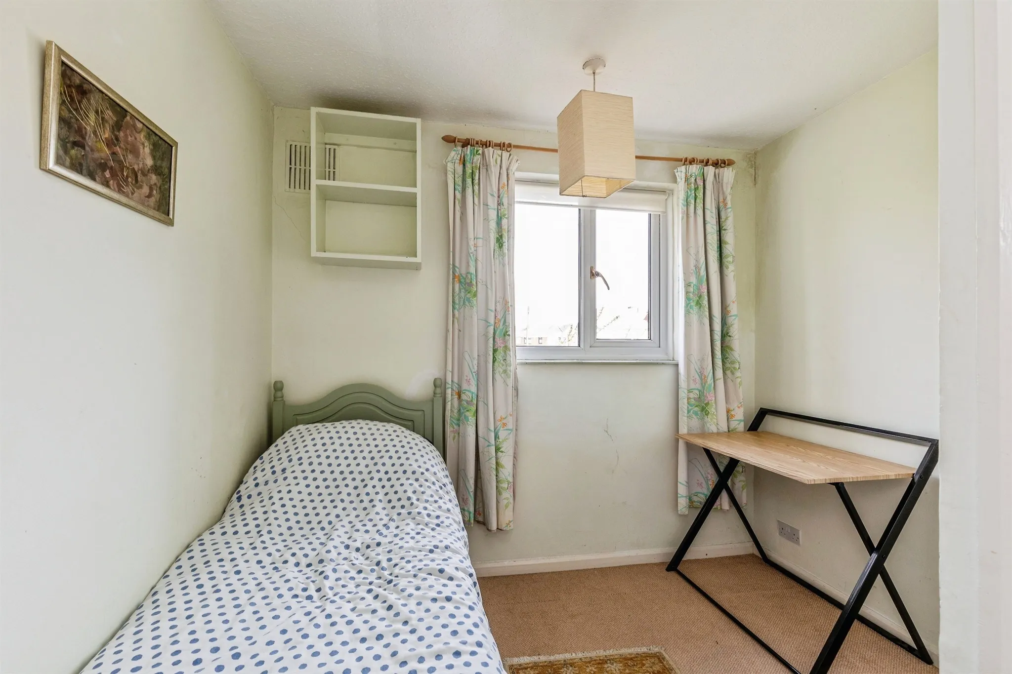 3 bed End of Terrace