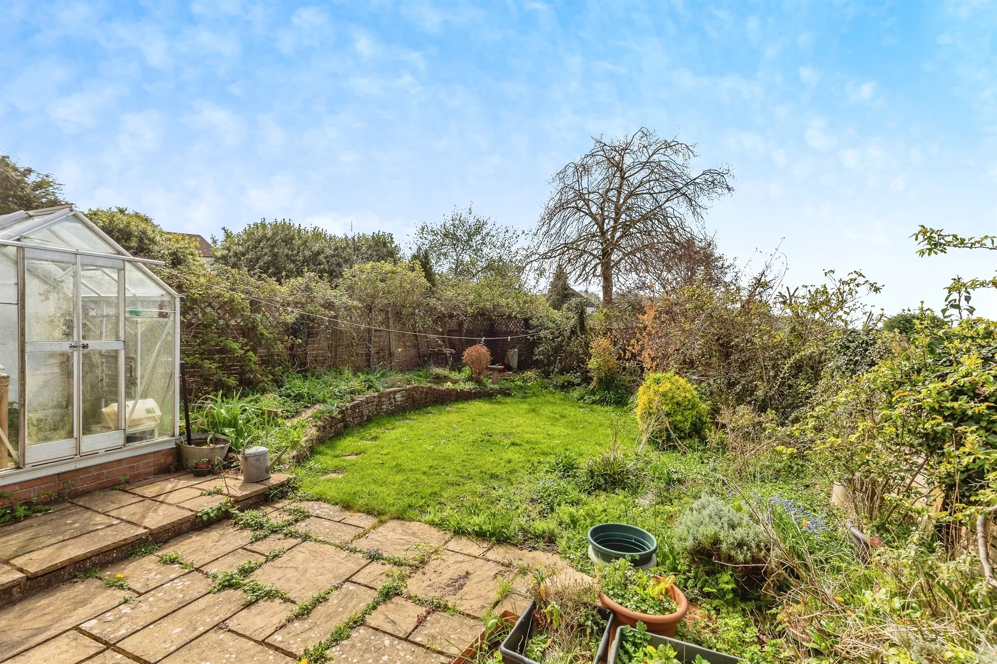 3 bed End of Terrace