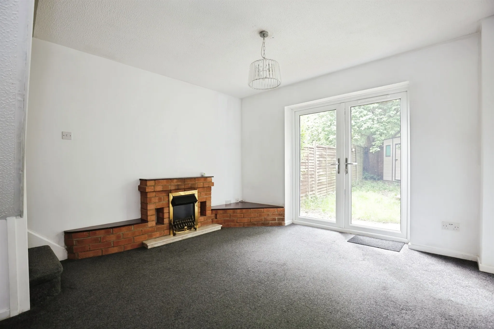 2 bed End of Terrace
