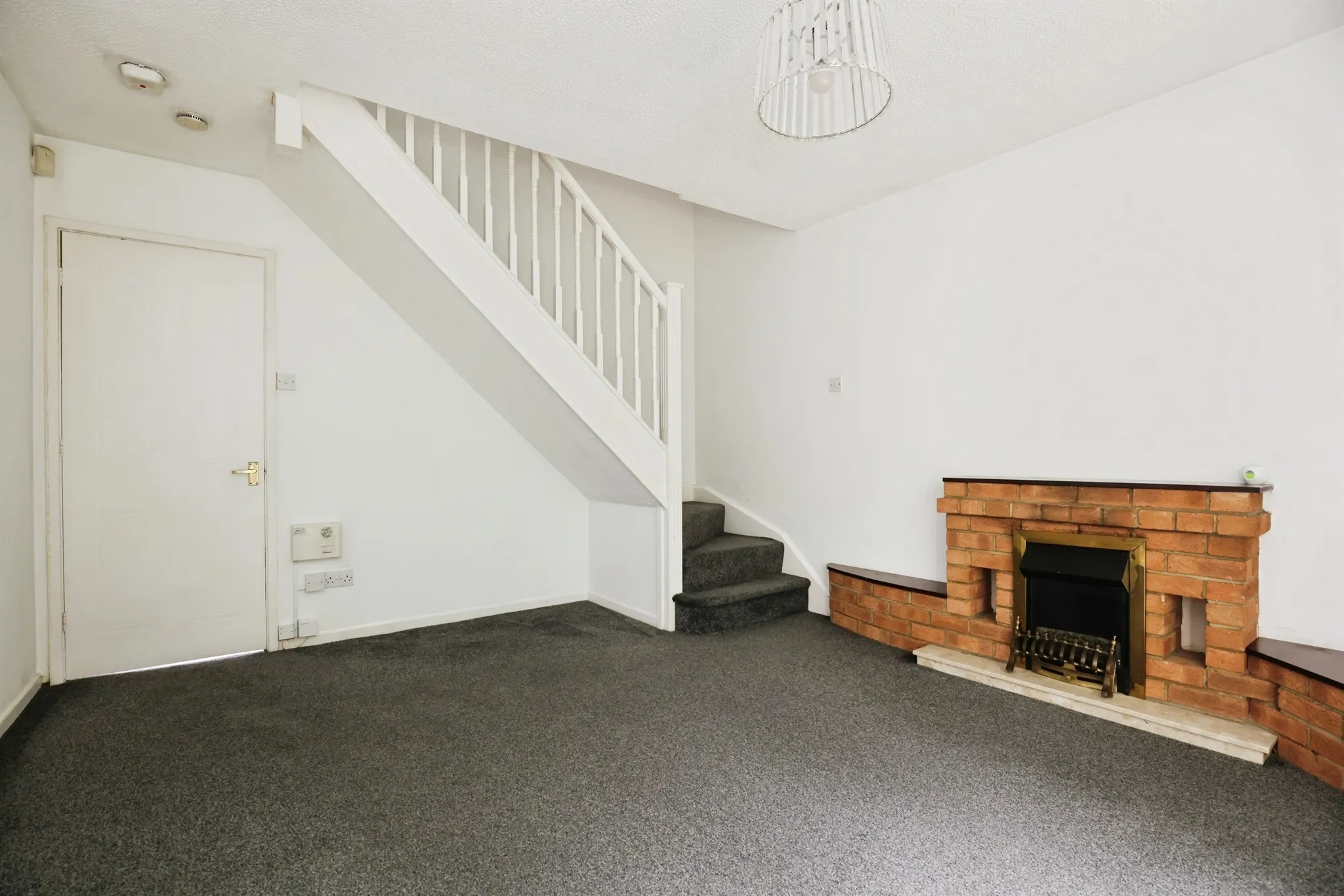 2 bed End of Terrace