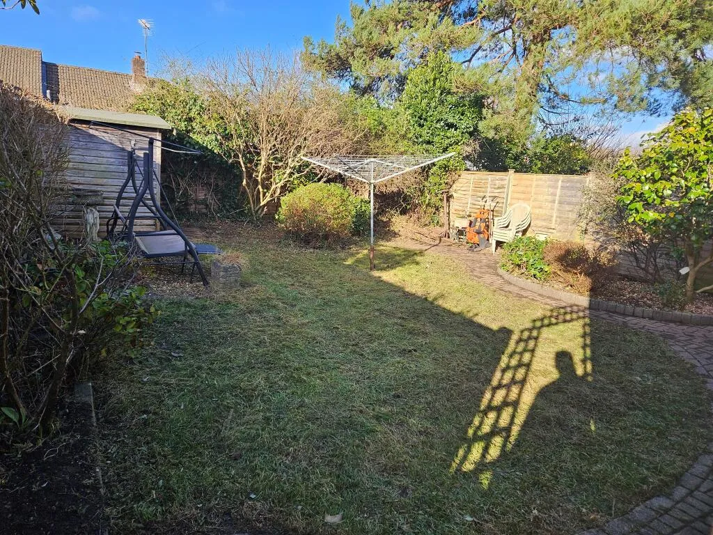 2 bed Semi-Detached Bungalow