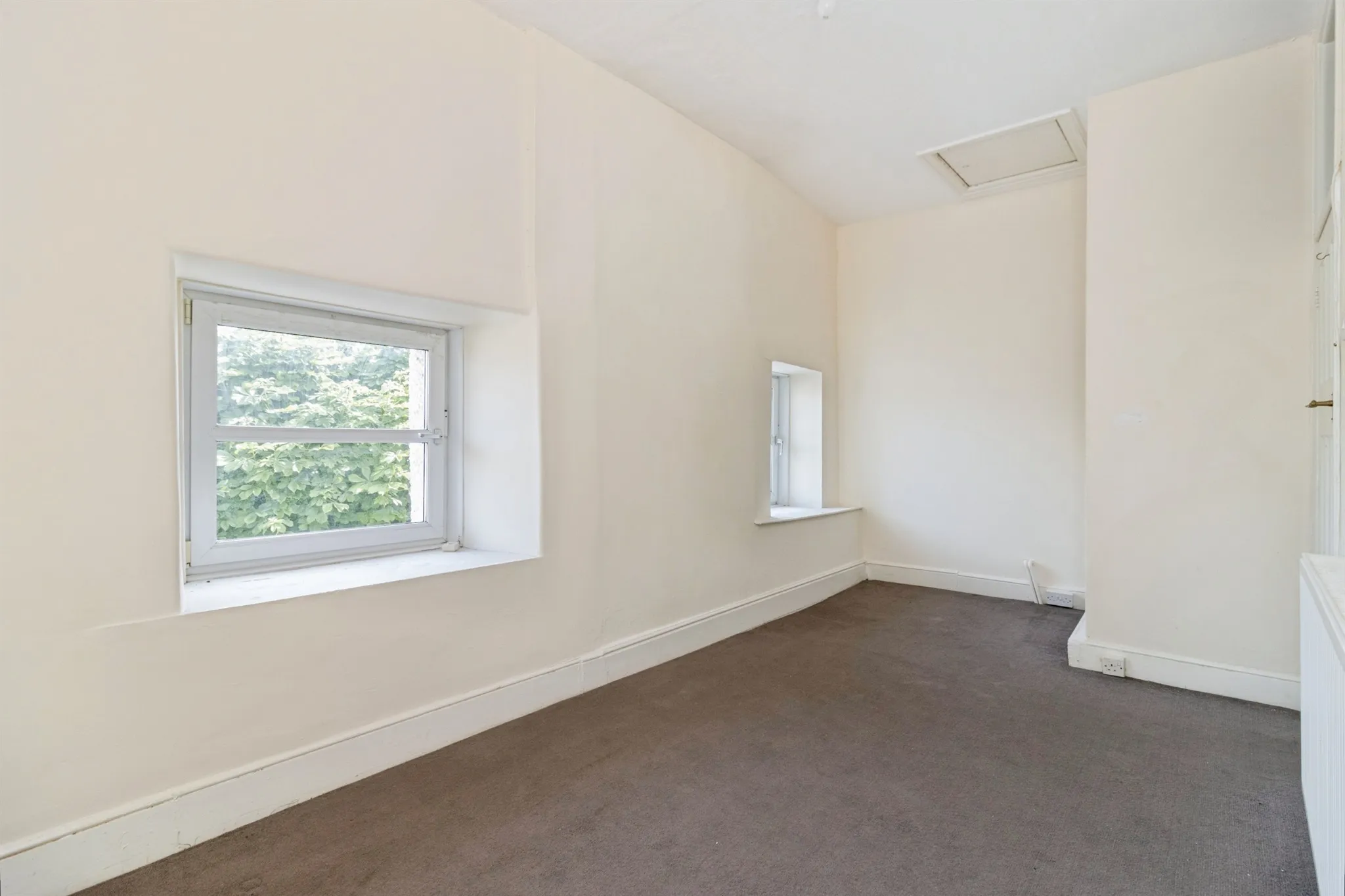2 bed Semi-Detached