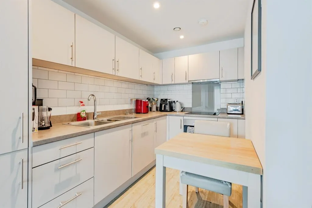 2 bed Apartment
