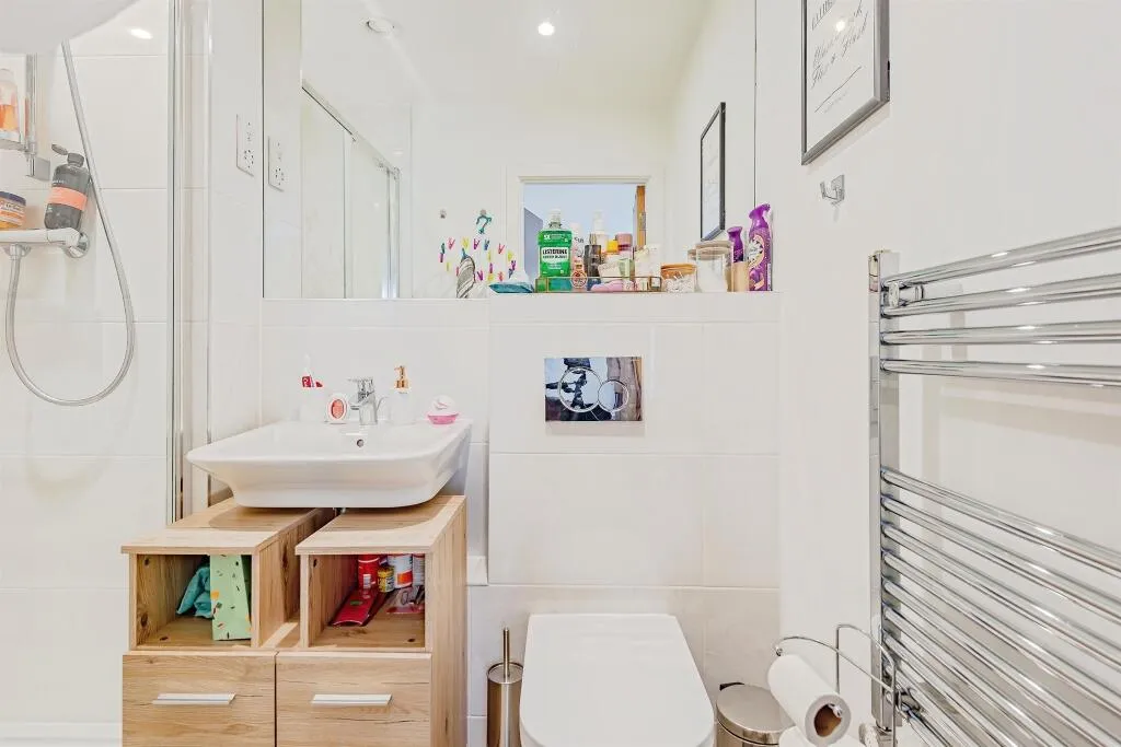 2 bed Apartment
