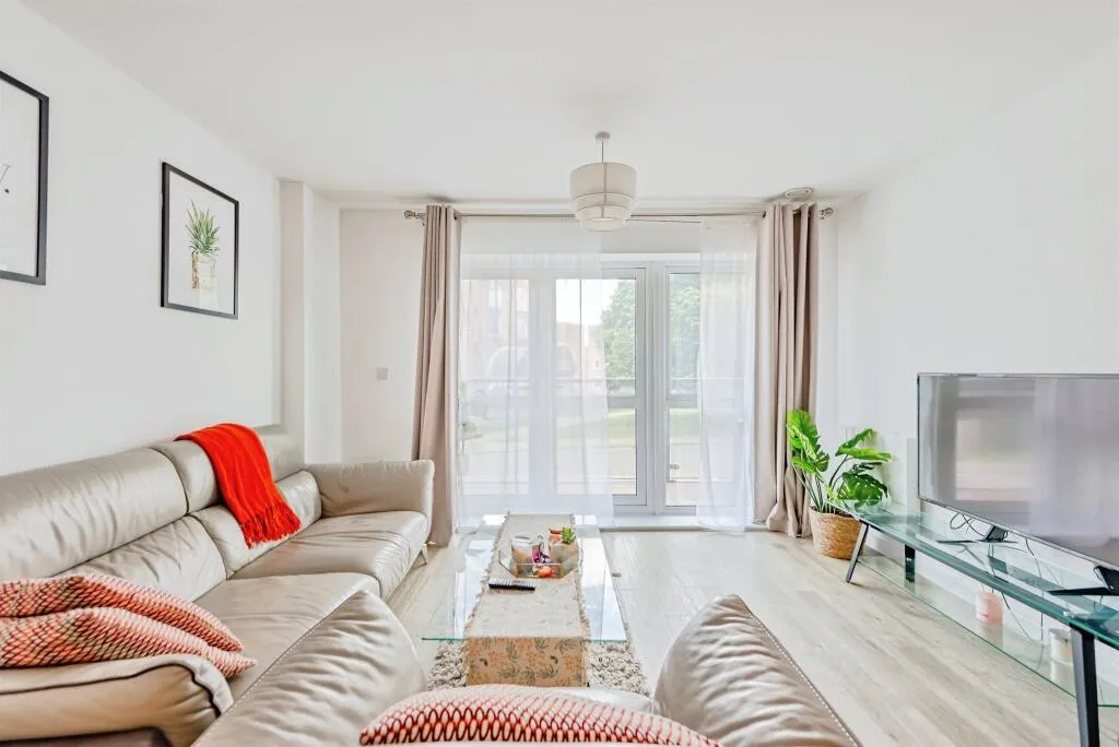 2 bed Apartment