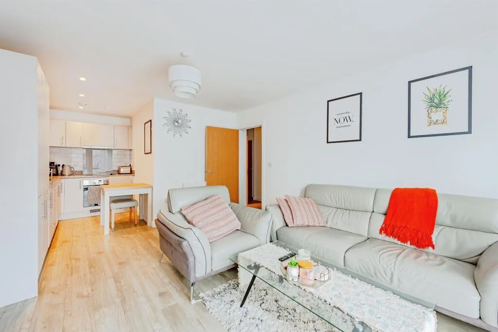 2 bed Apartment