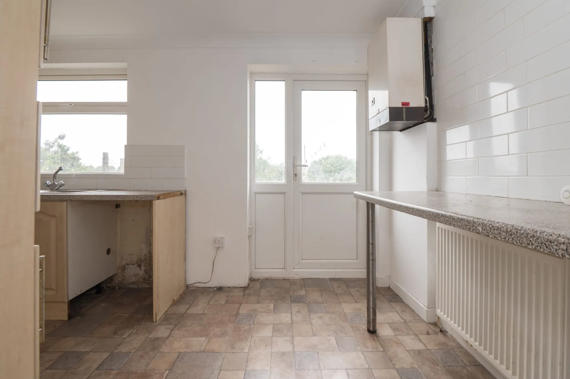 3 bed End of Terrace