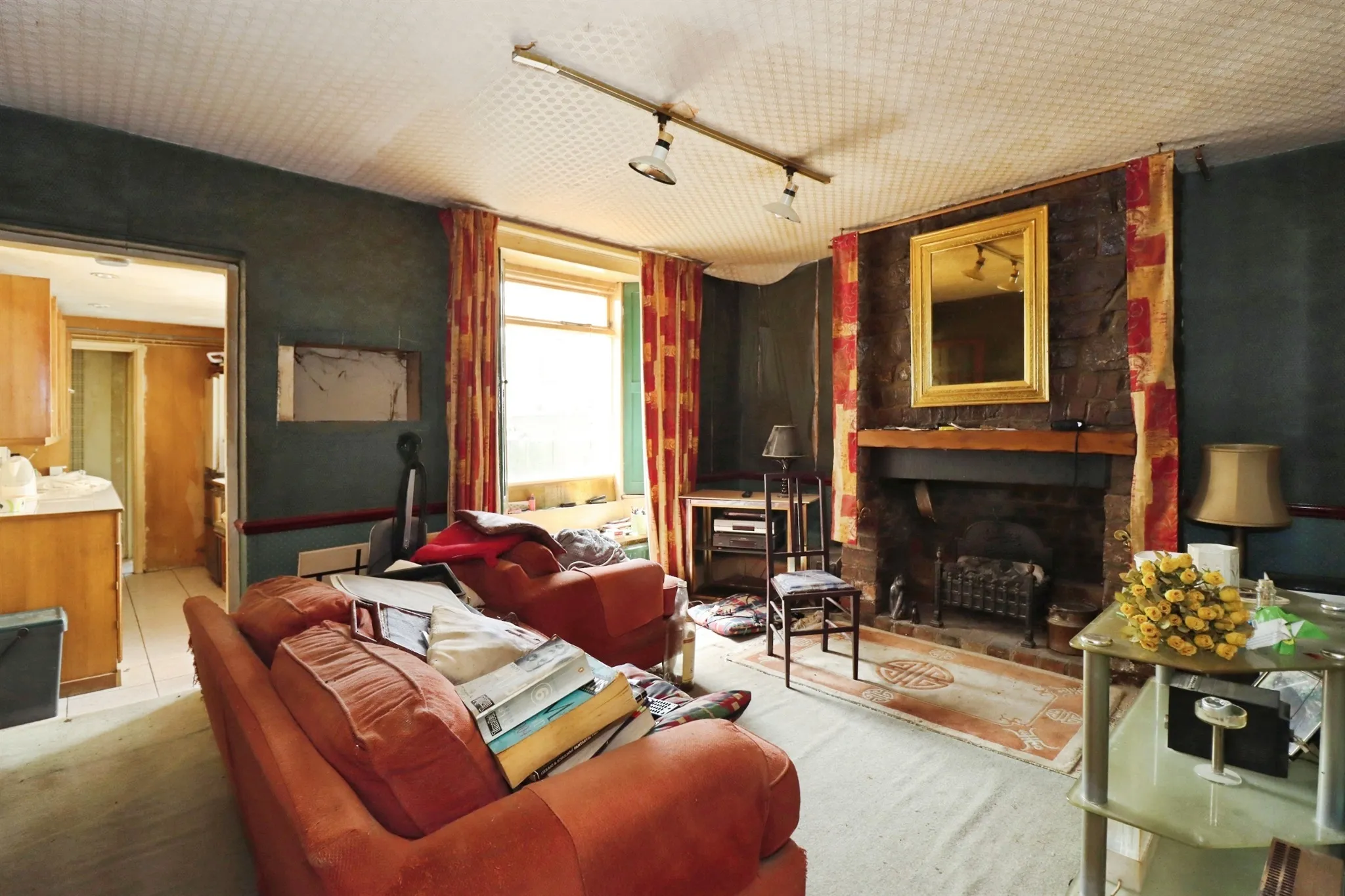 2 bed Terraced