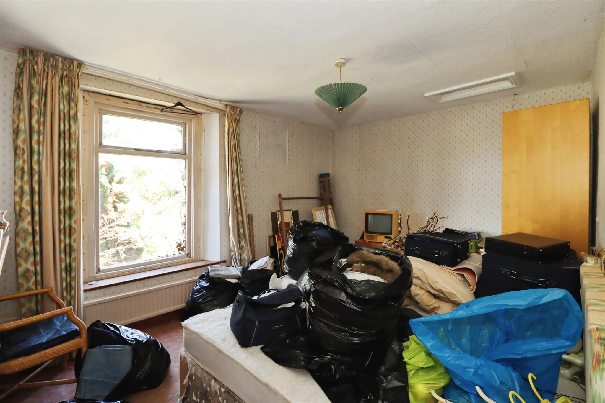 2 bed Terraced