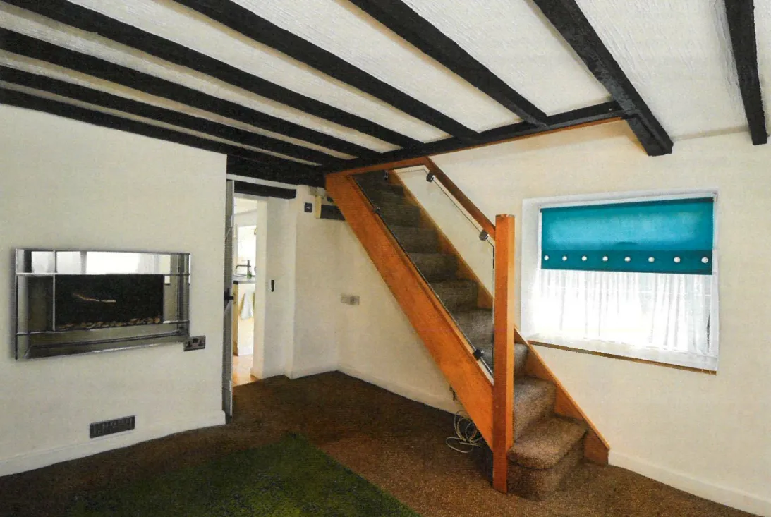 1 bed Detached
