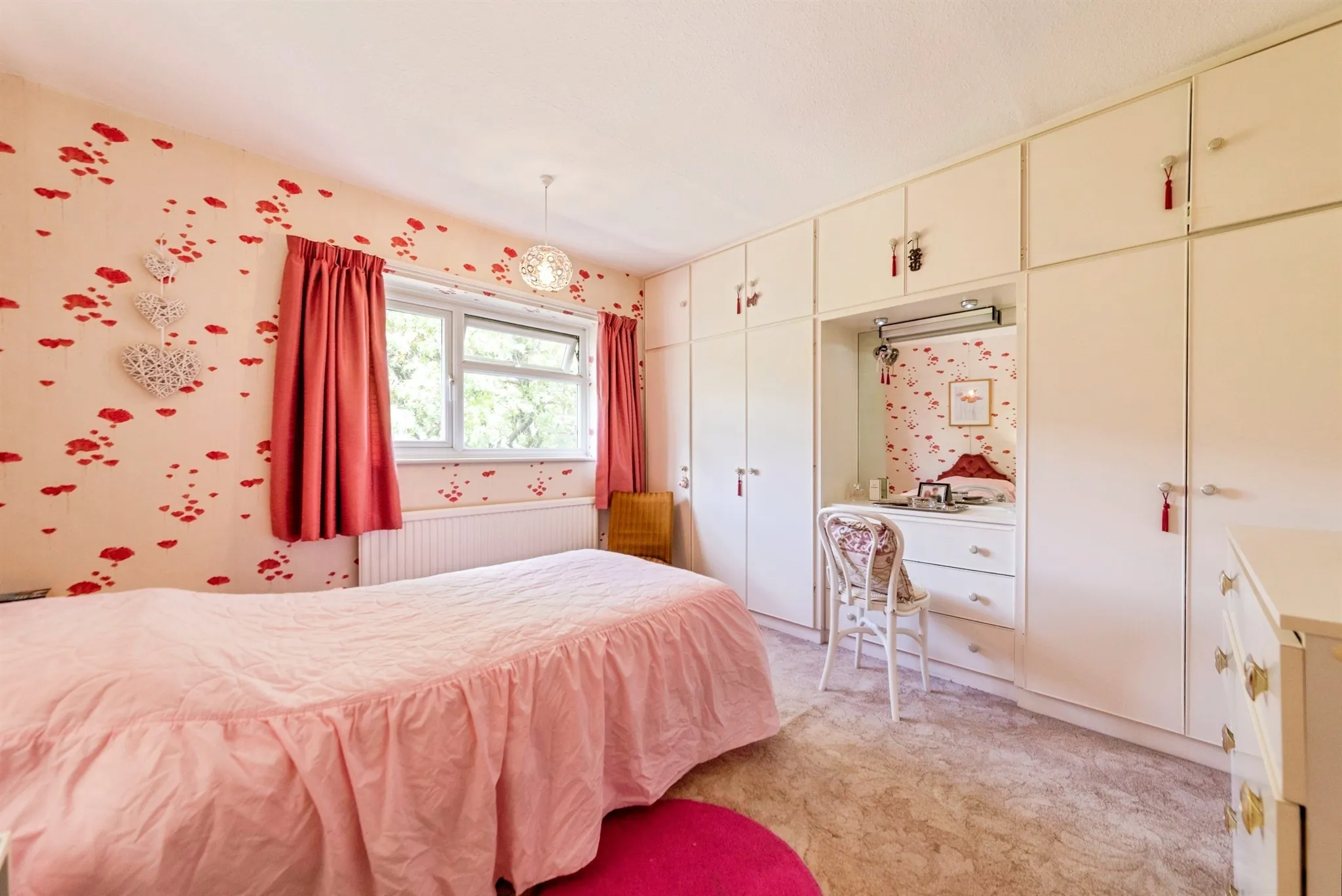 3 bed Semi-Detached