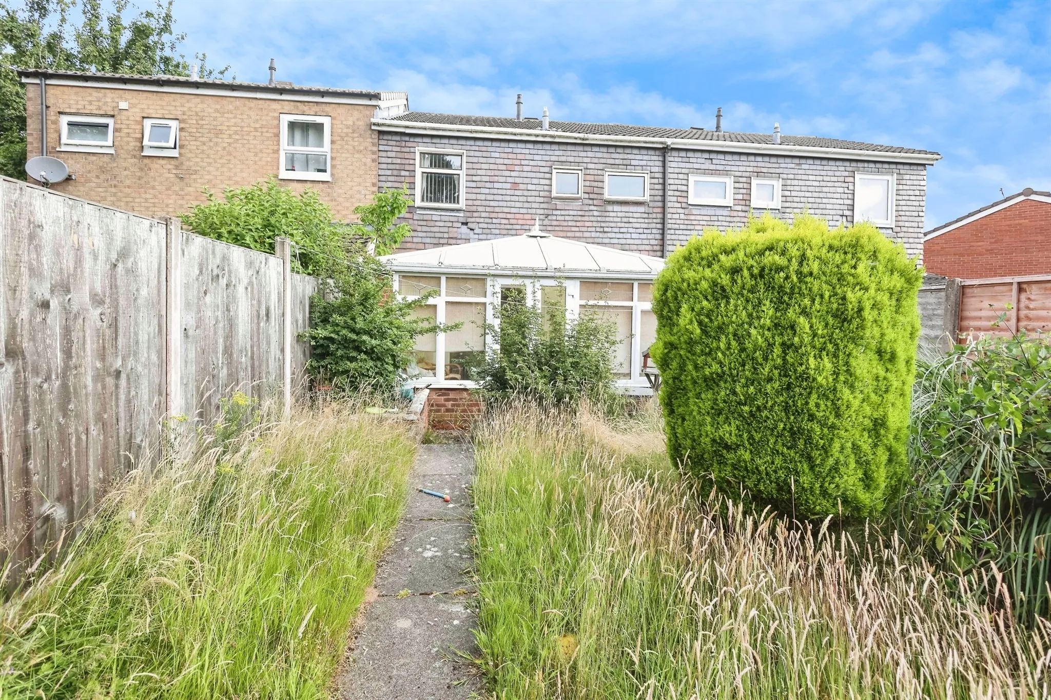 3 bed Terraced