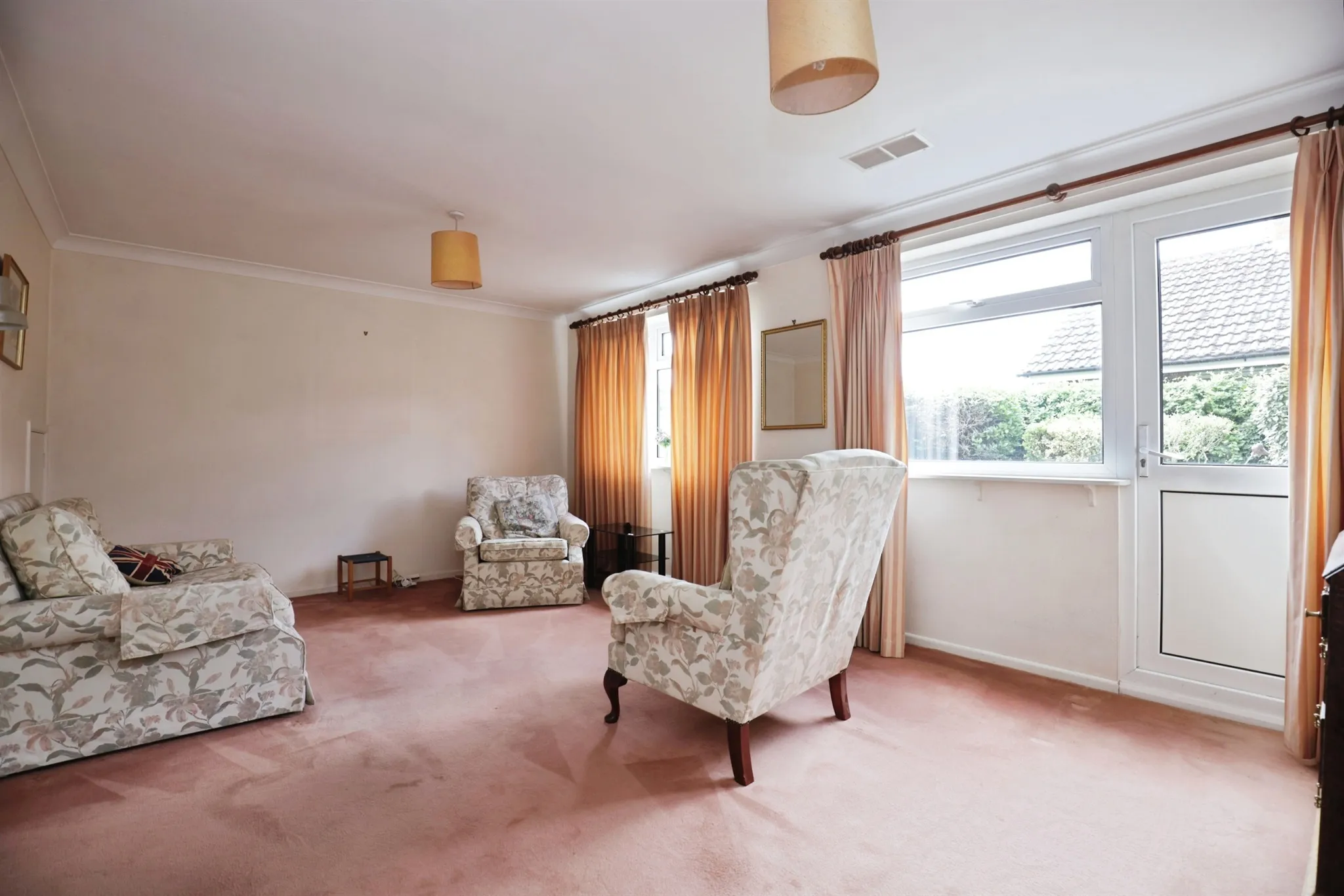 3 bed Terraced