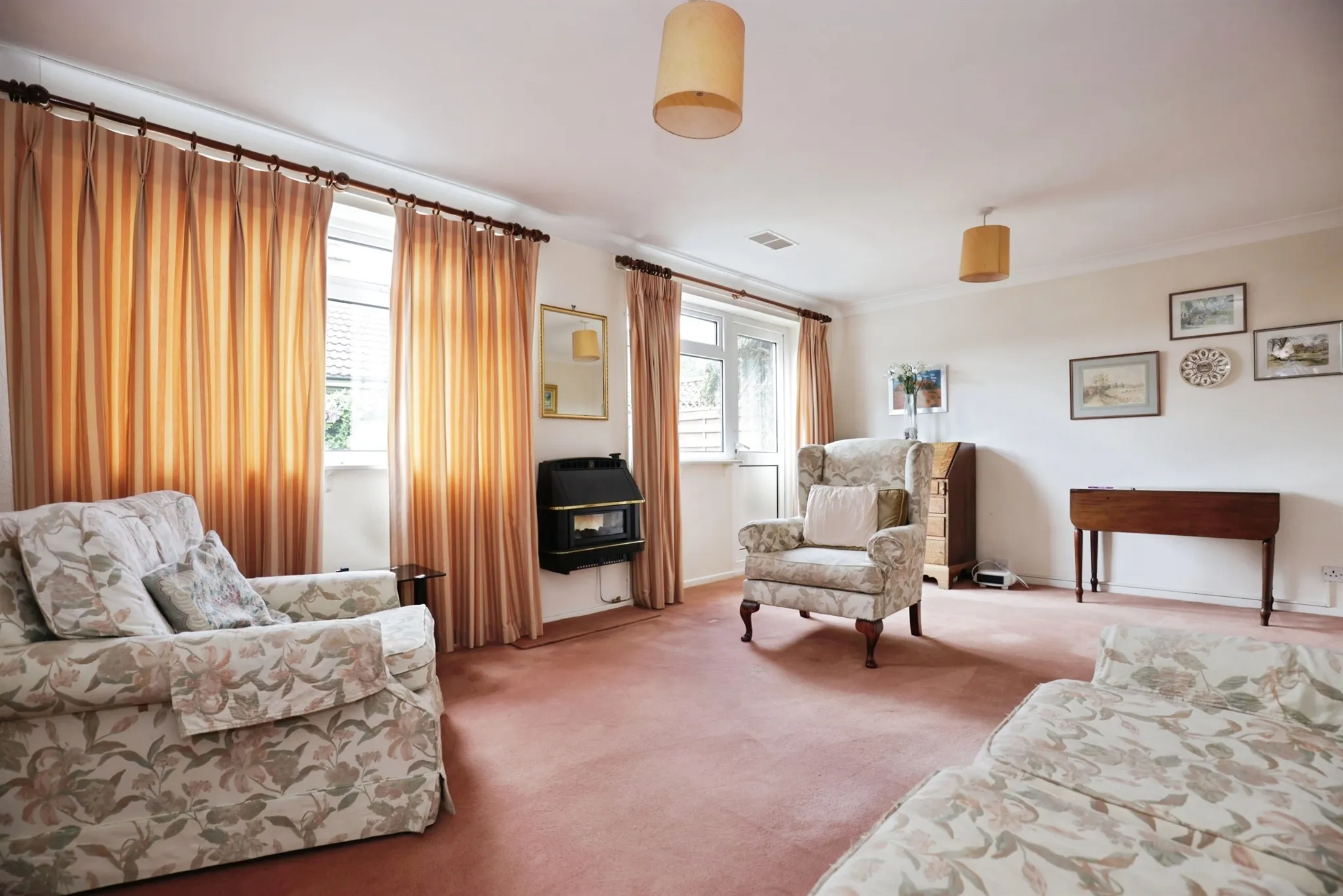 3 bed Terraced