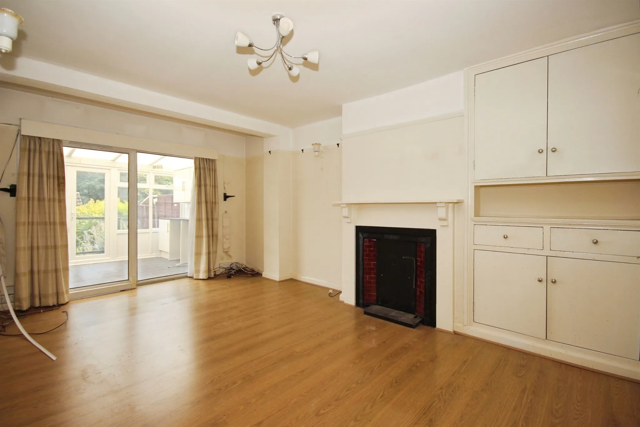 2 bed End of Terrace