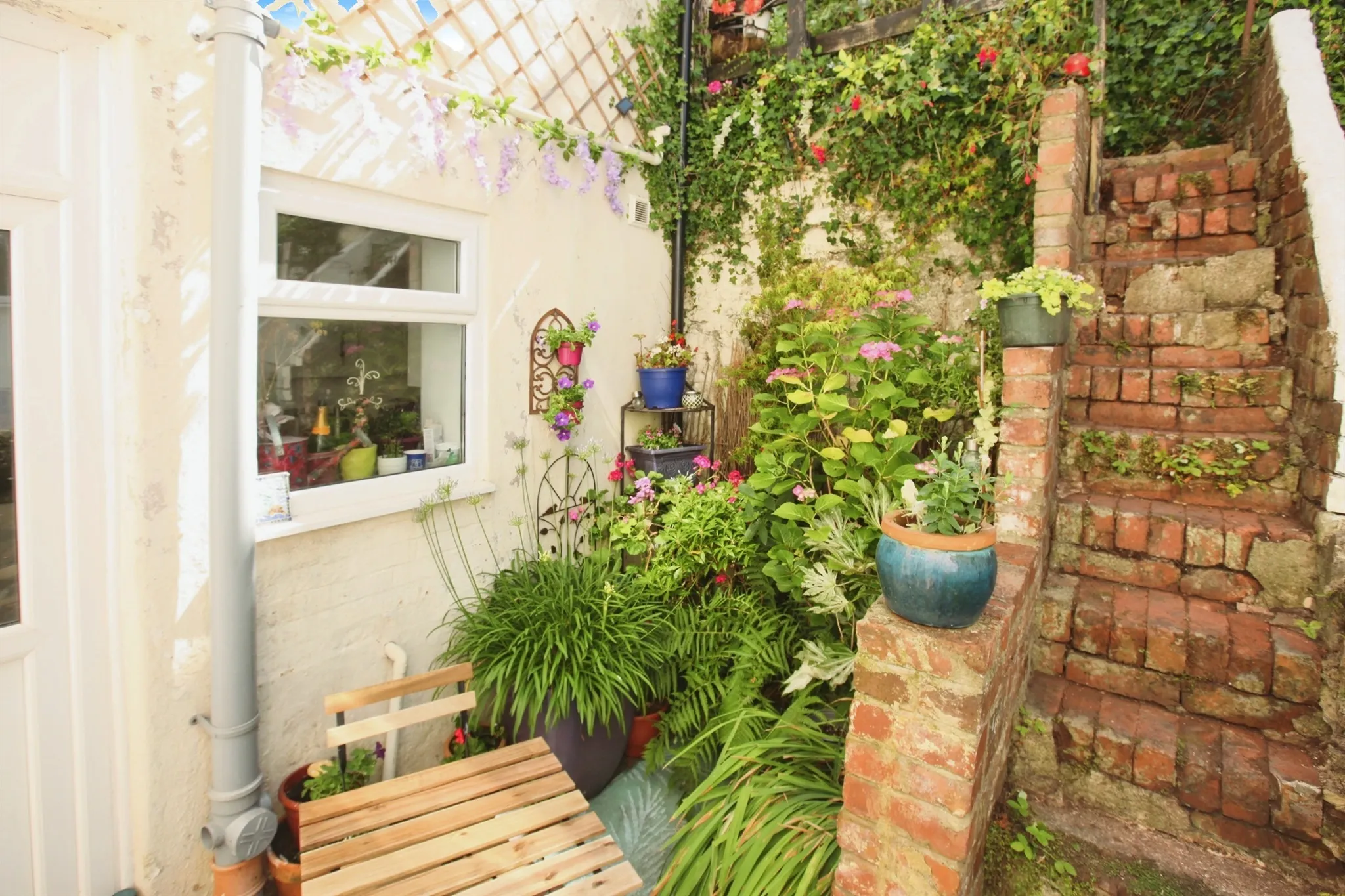 3 bed Terraced