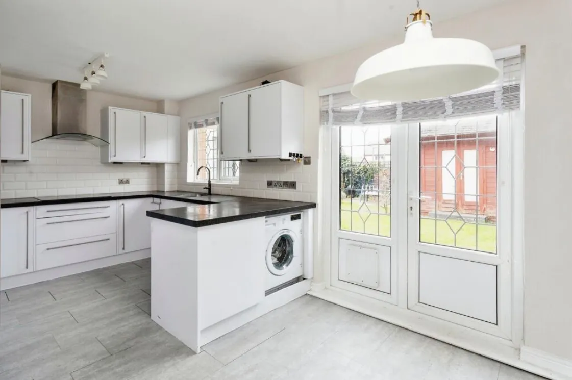 3 bed Detached