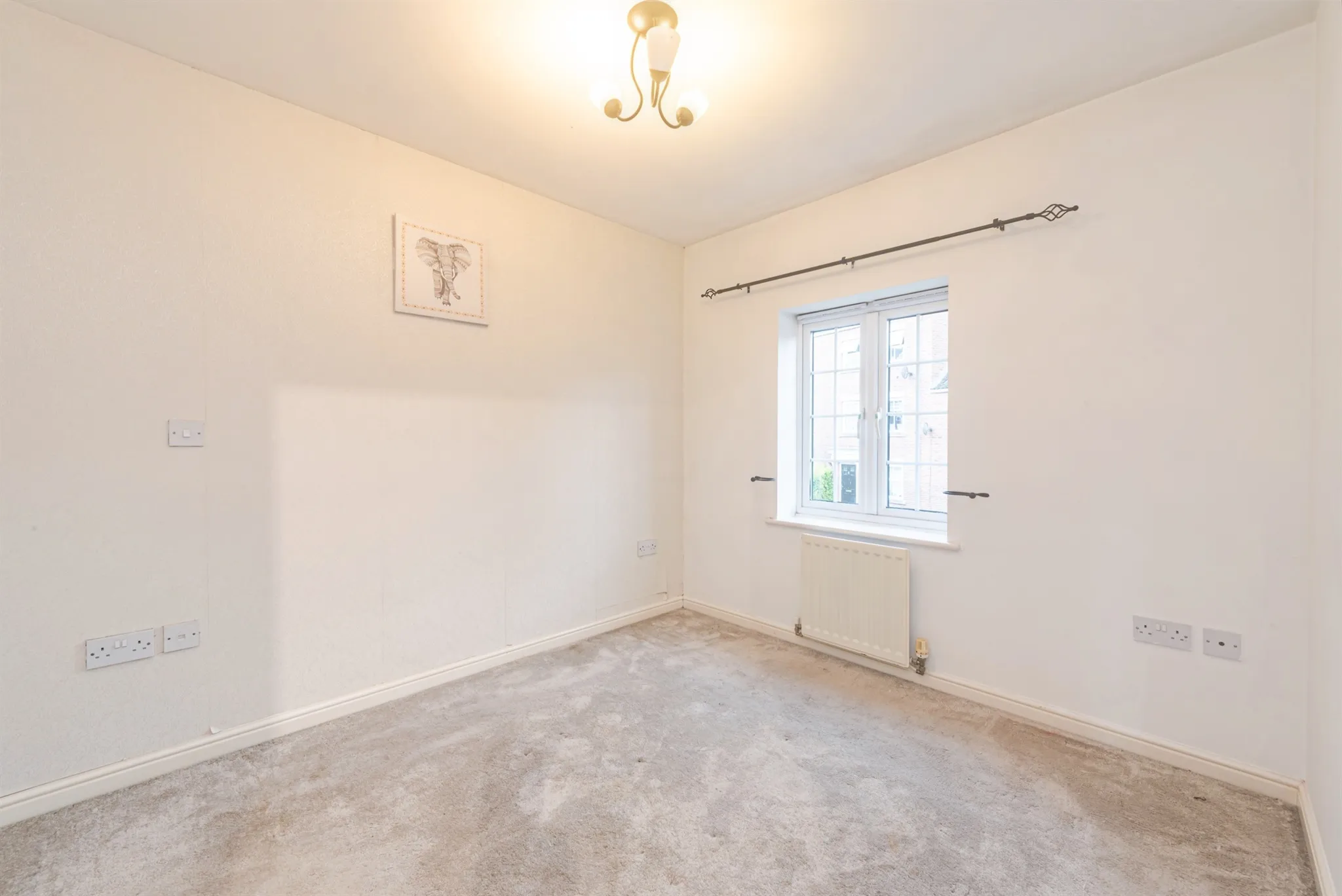 3 bed End of Terrace