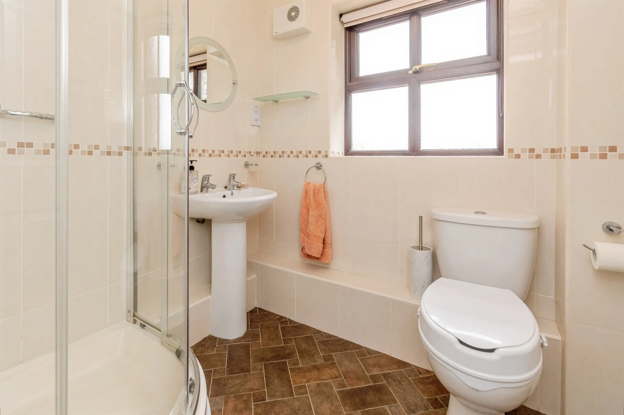 2 bed Apartment