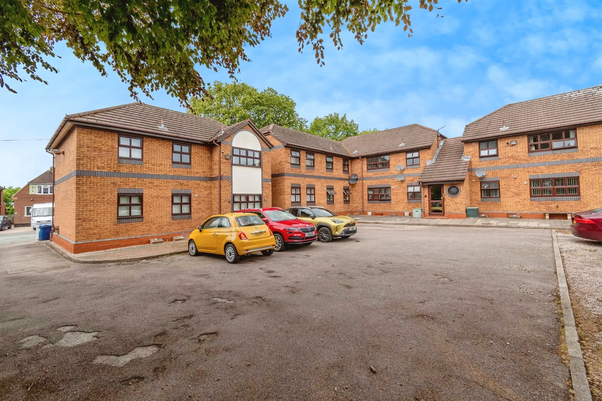 2 bed Apartment