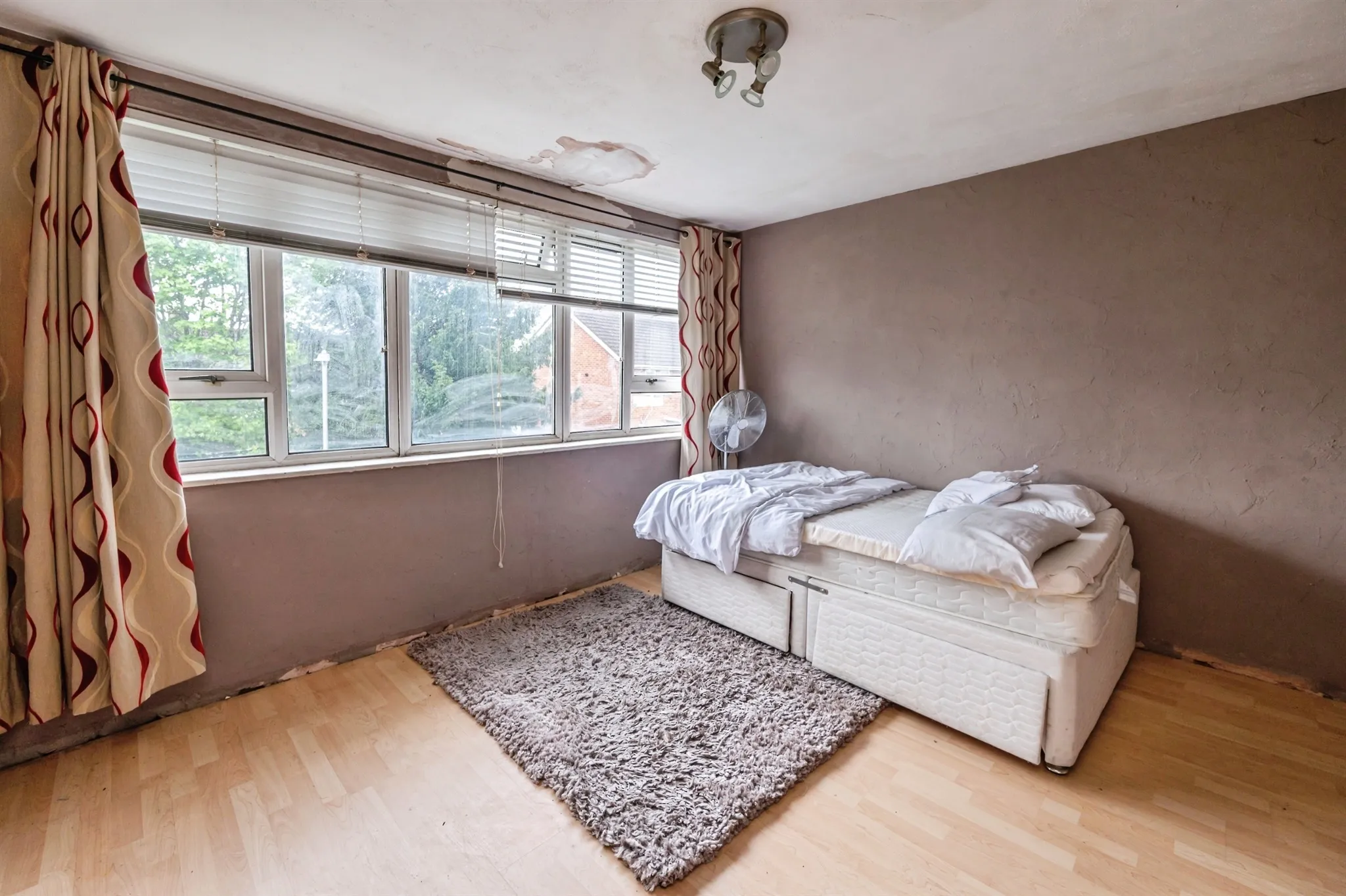 2 bed Apartment