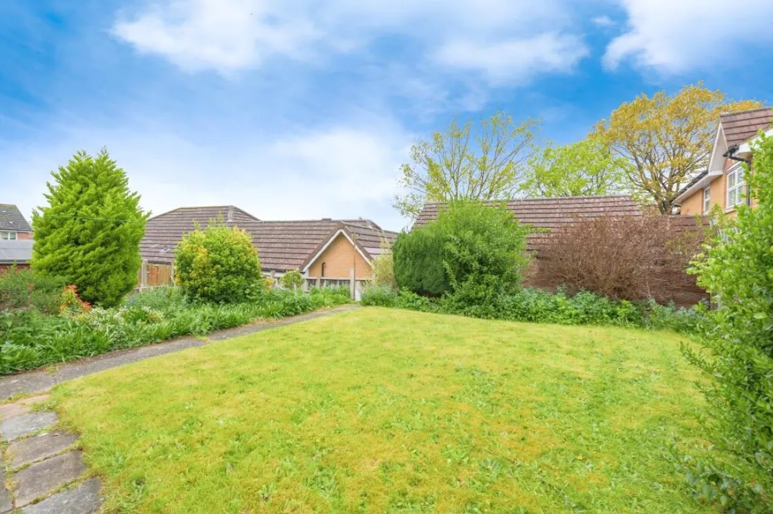 3 bed Semi-Detached