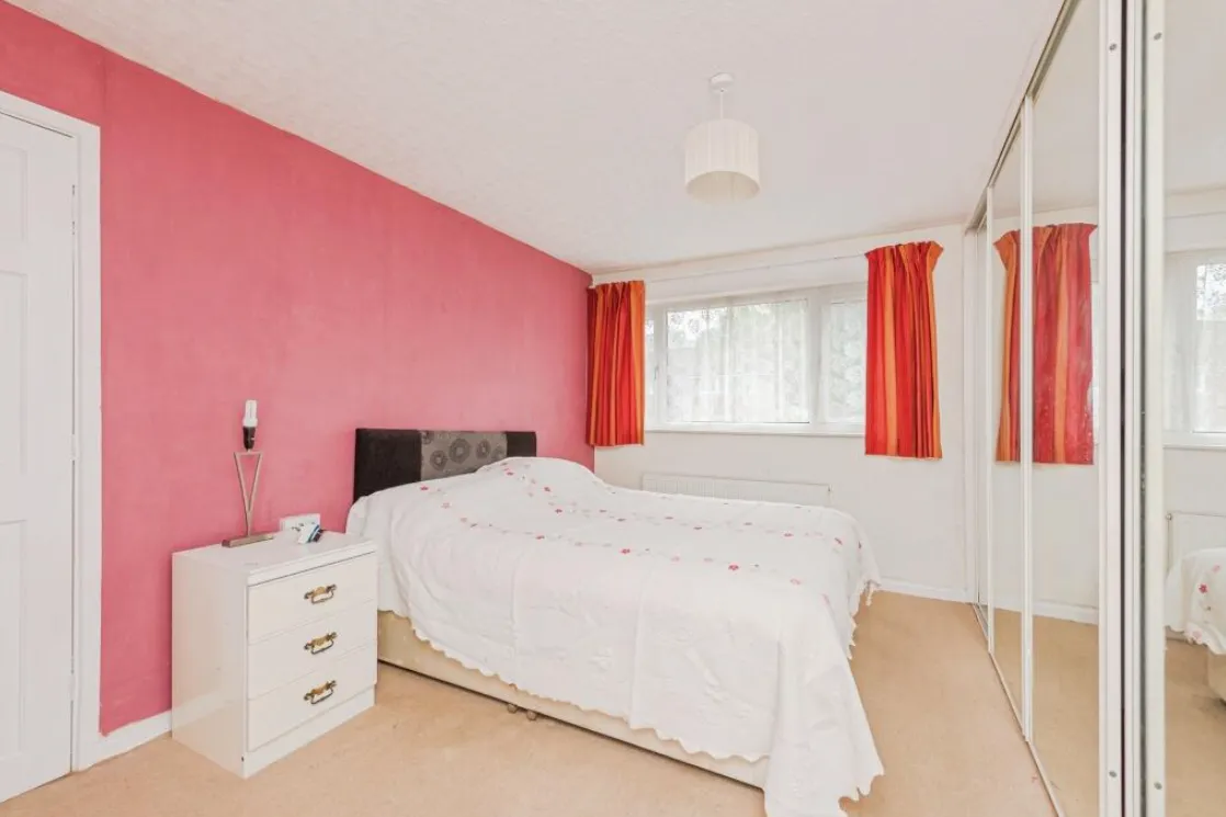 3 bed Semi-Detached