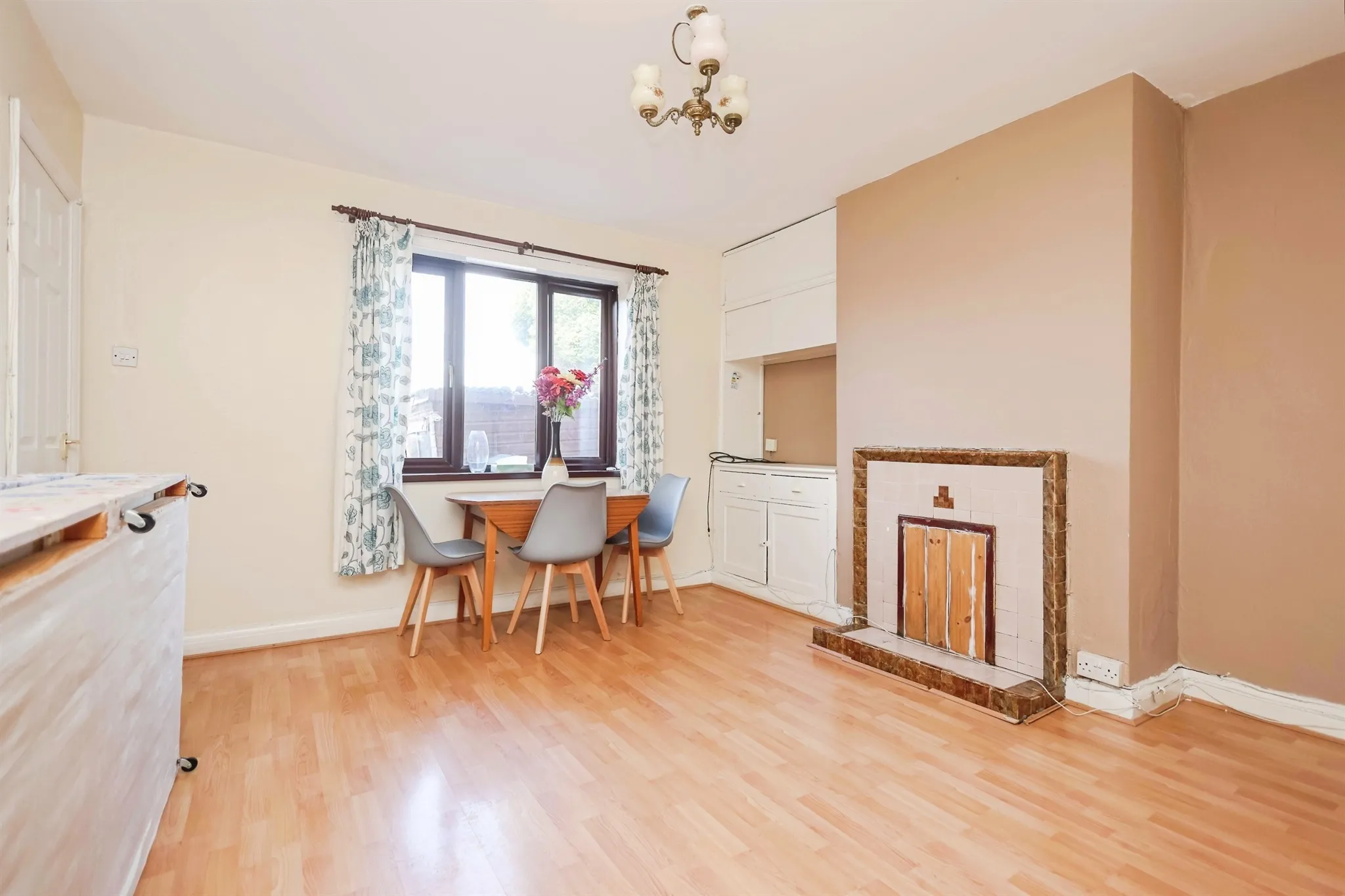 3 bed Terraced