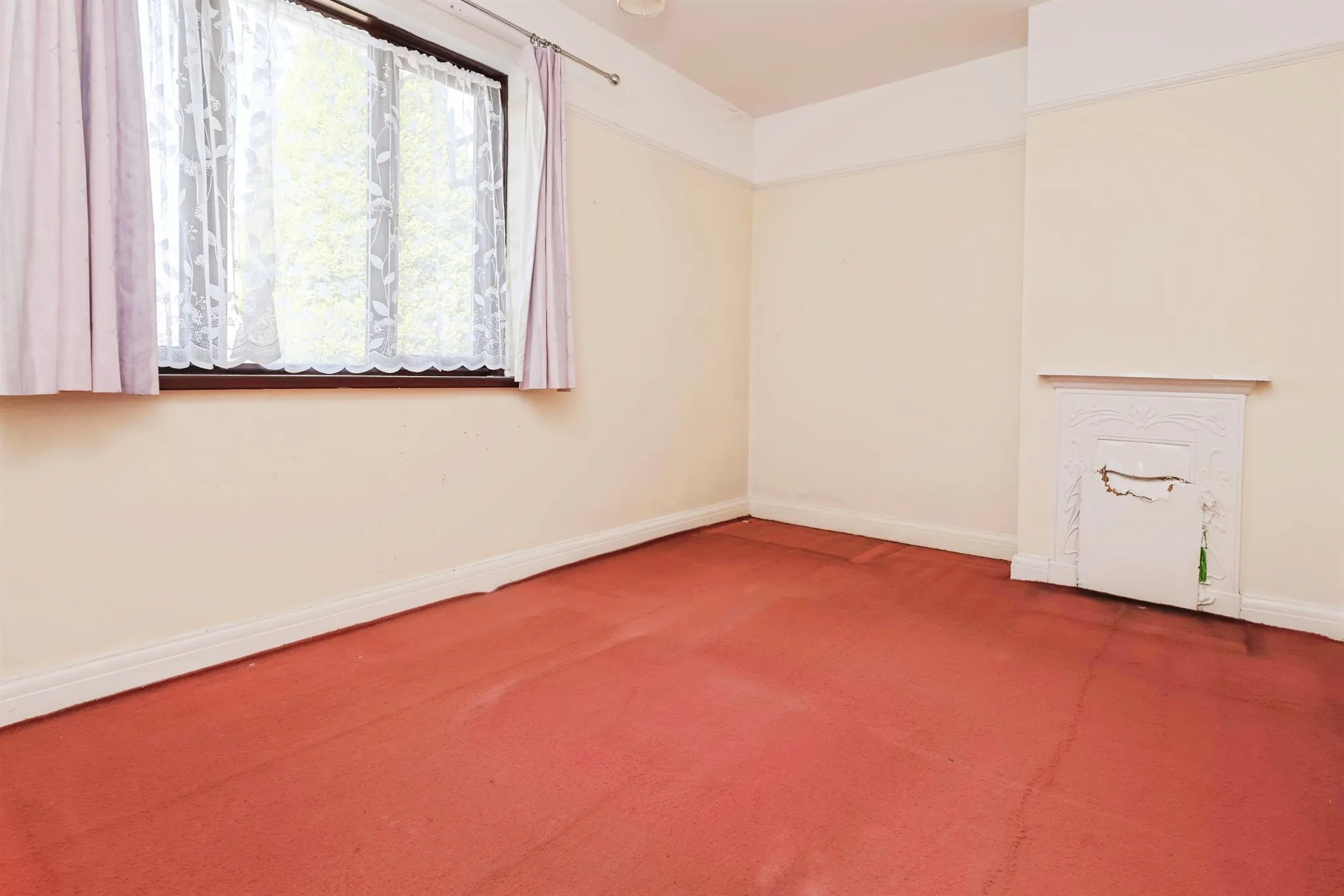 3 bed Terraced