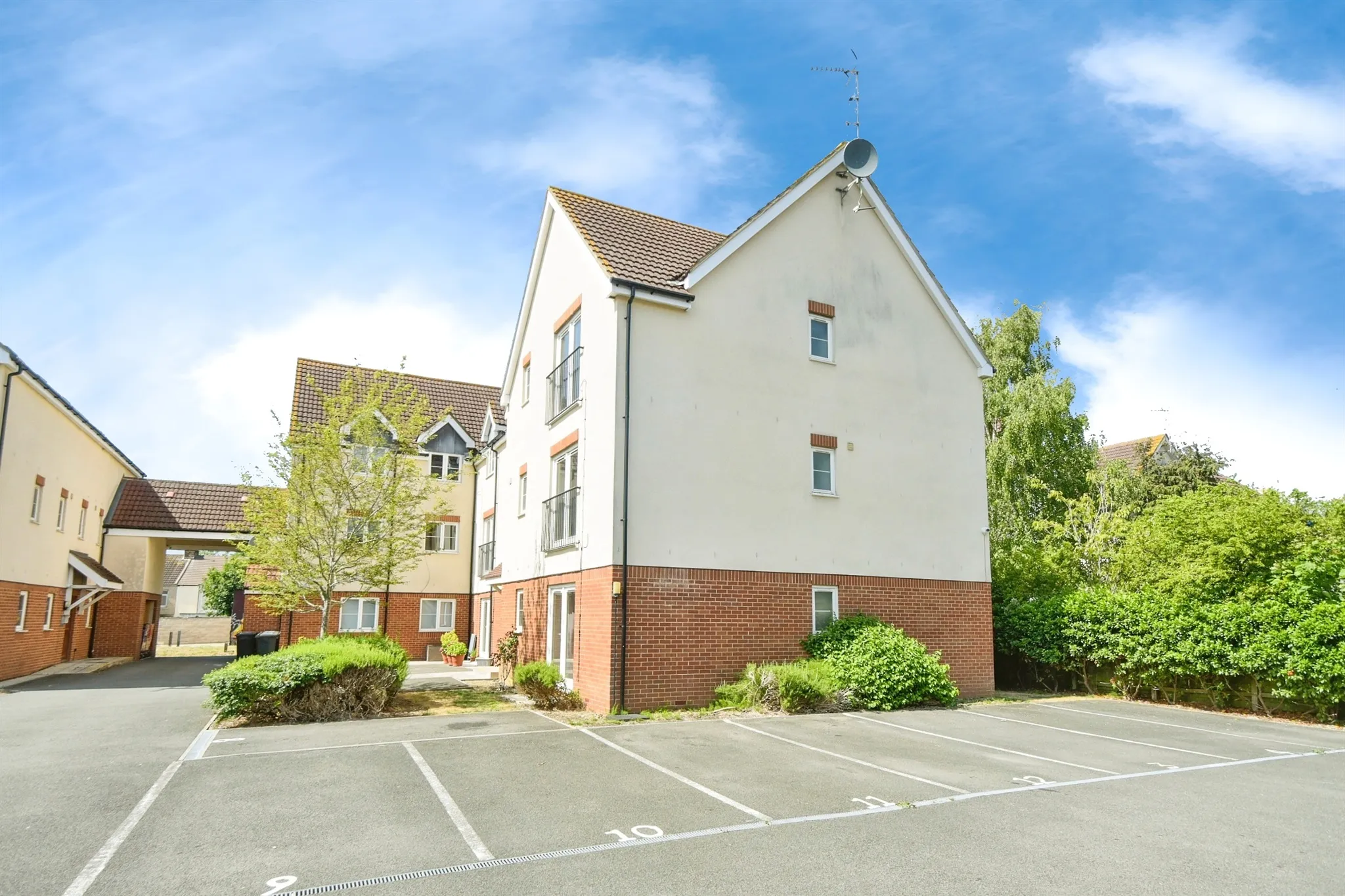 2 bed Apartment