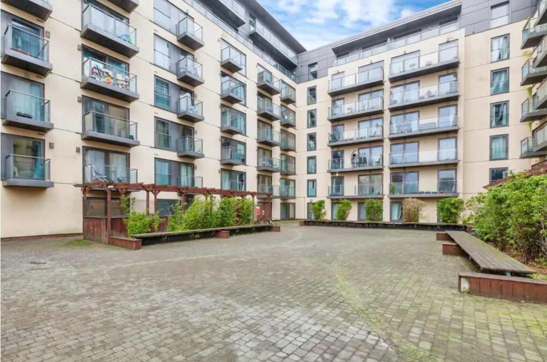 1 bed Apartment