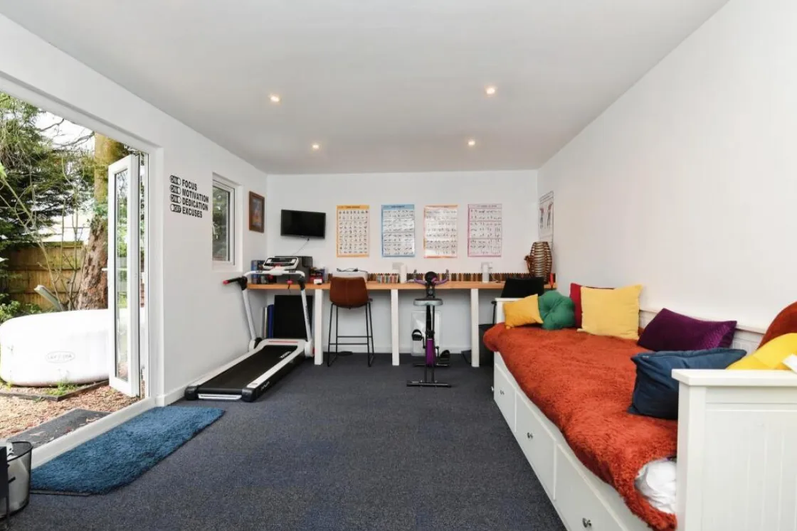 3 bed Semi-Detached