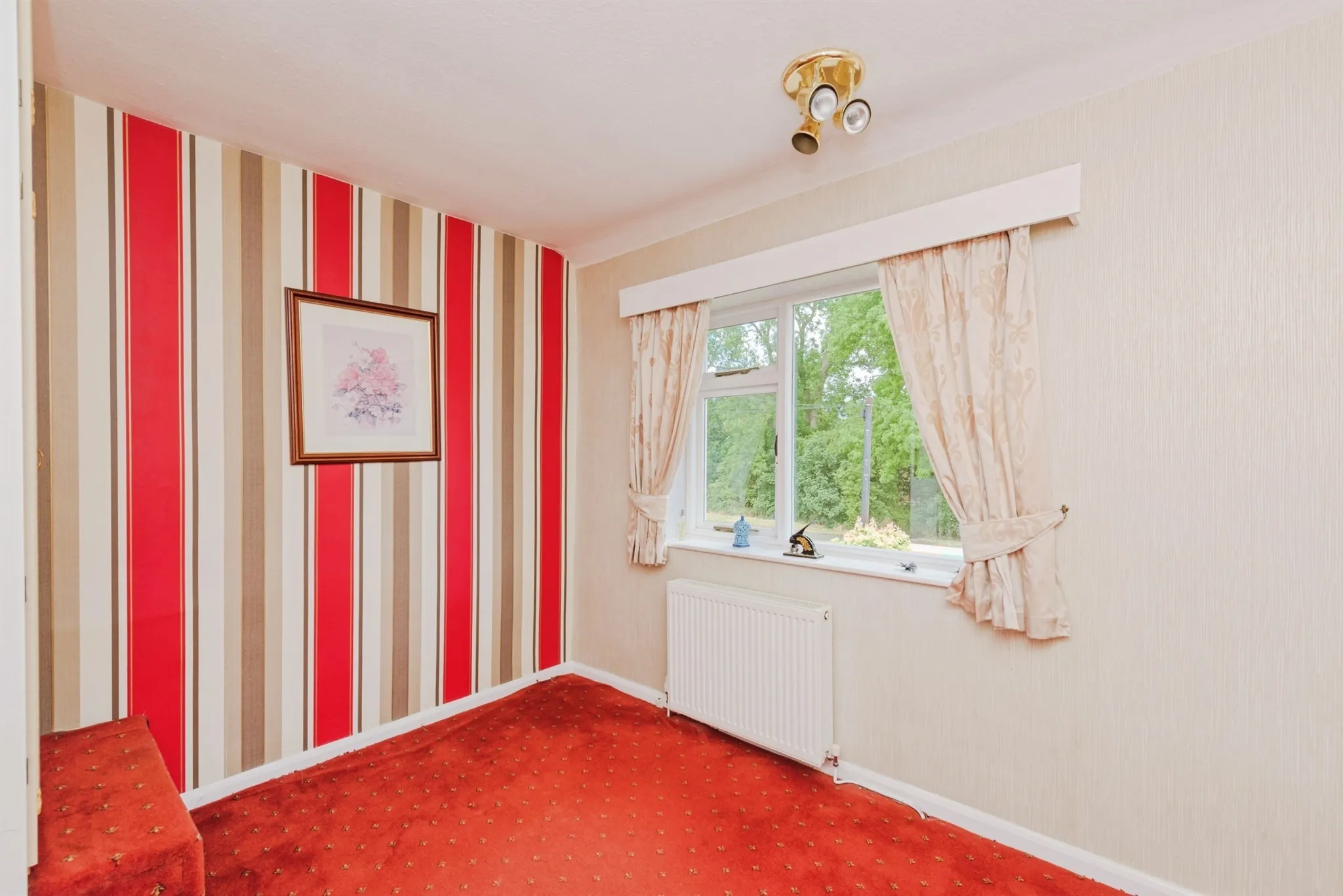 3 bed Semi-Detached