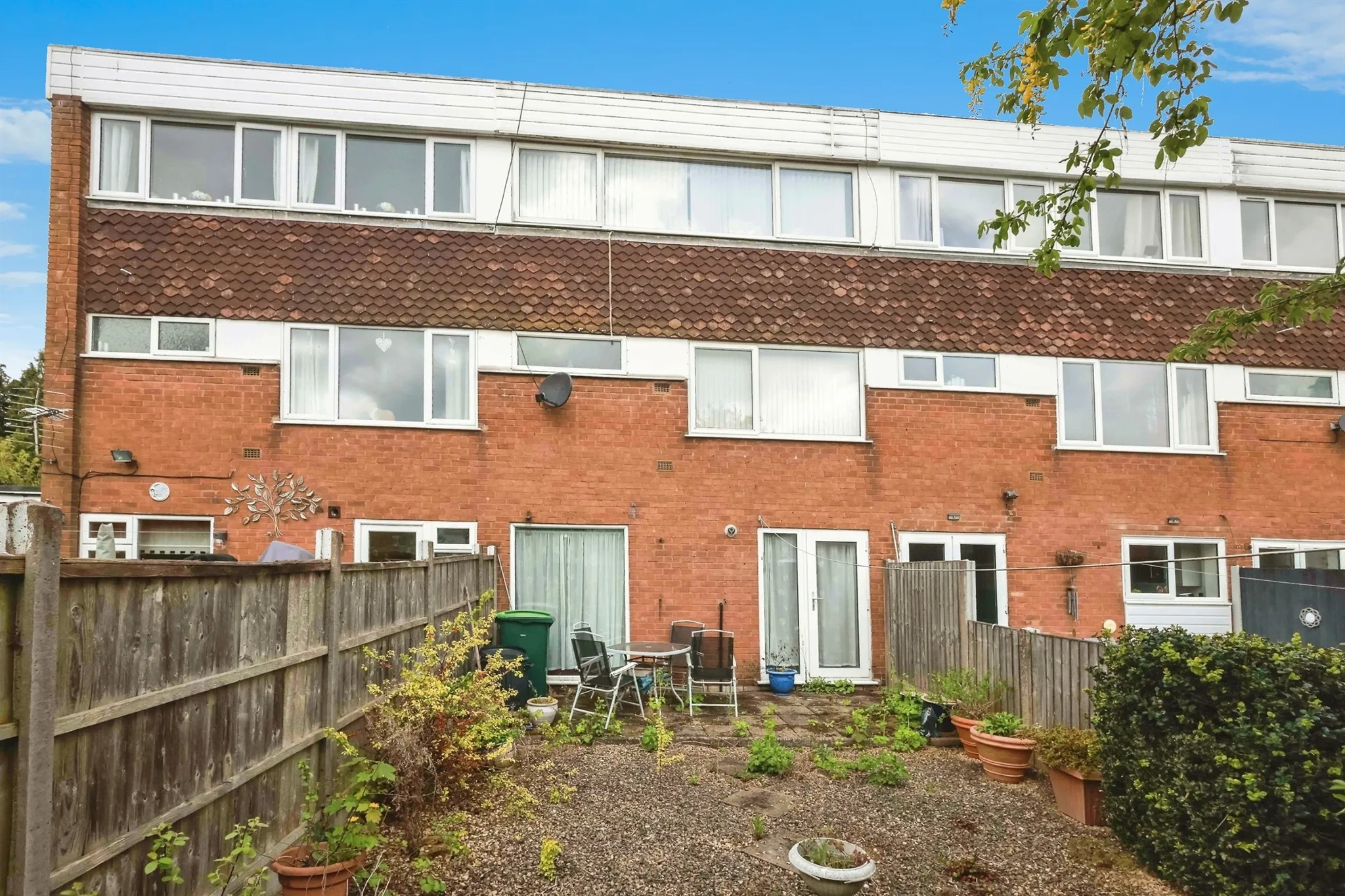 3 bed Terraced
