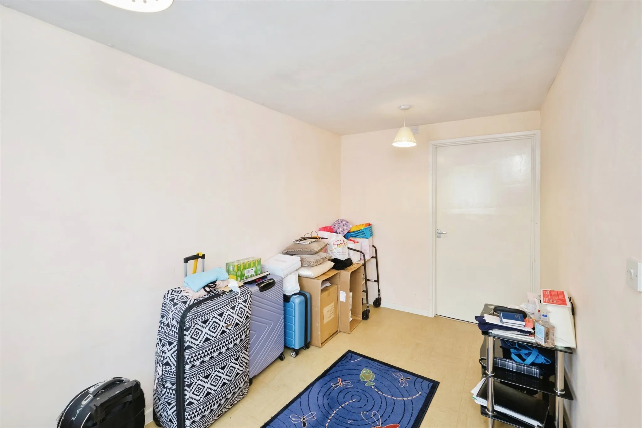 4 bed Semi-Detached