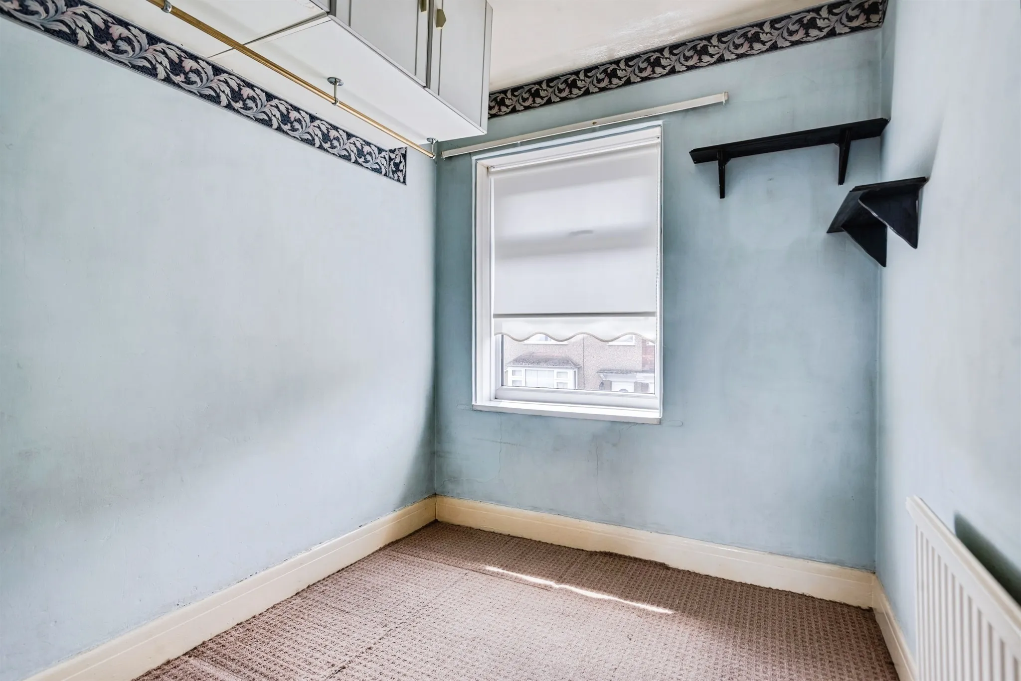 3 bed End of Terrace