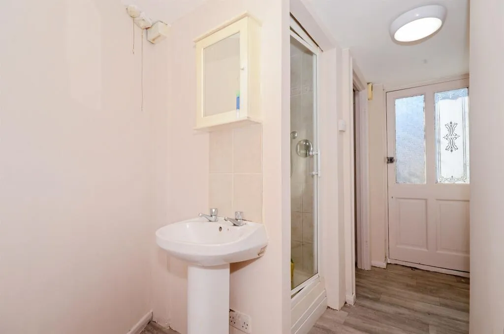 1 bed Apartment