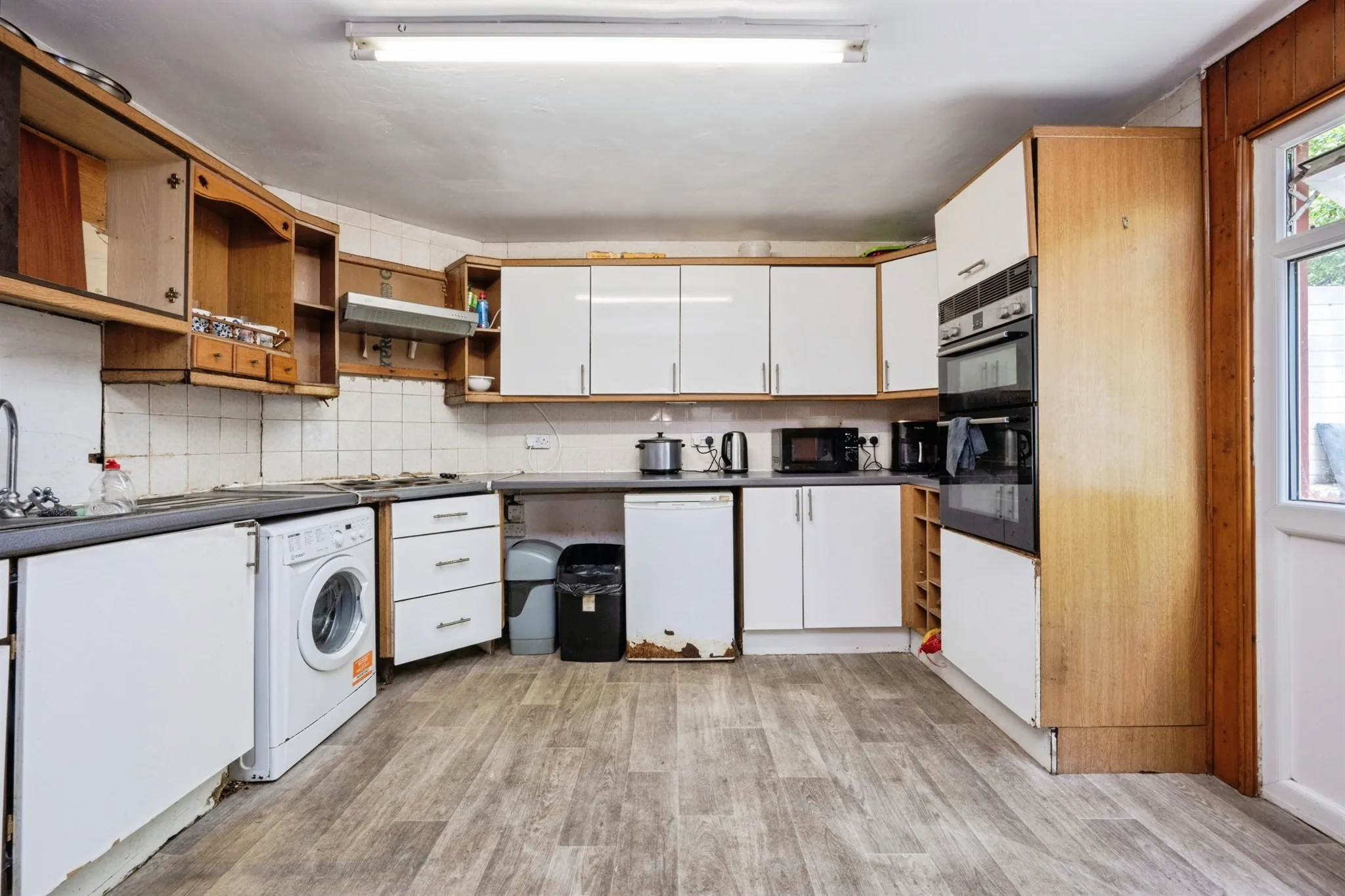4 bed Terraced