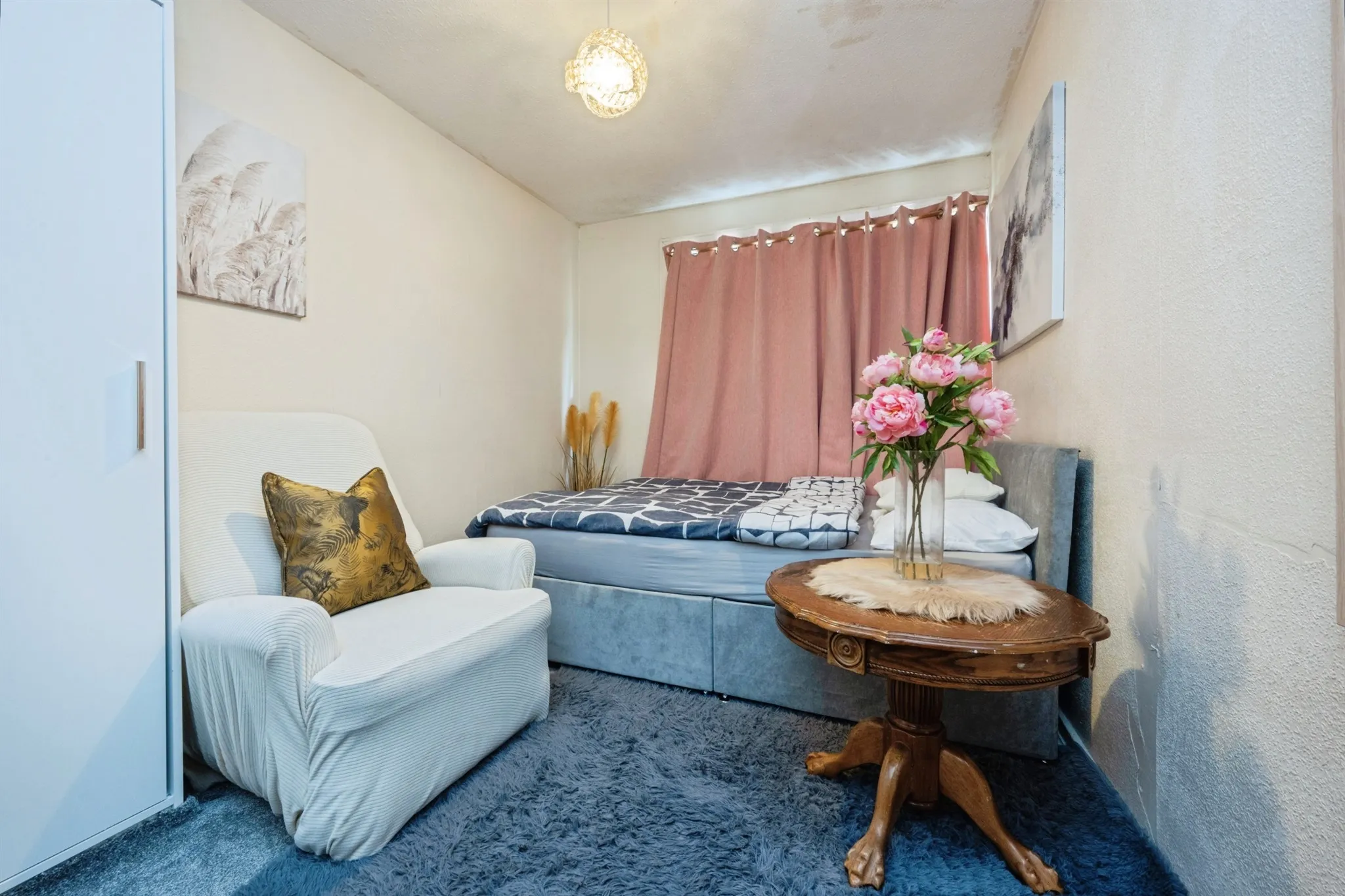 4 bed Terraced