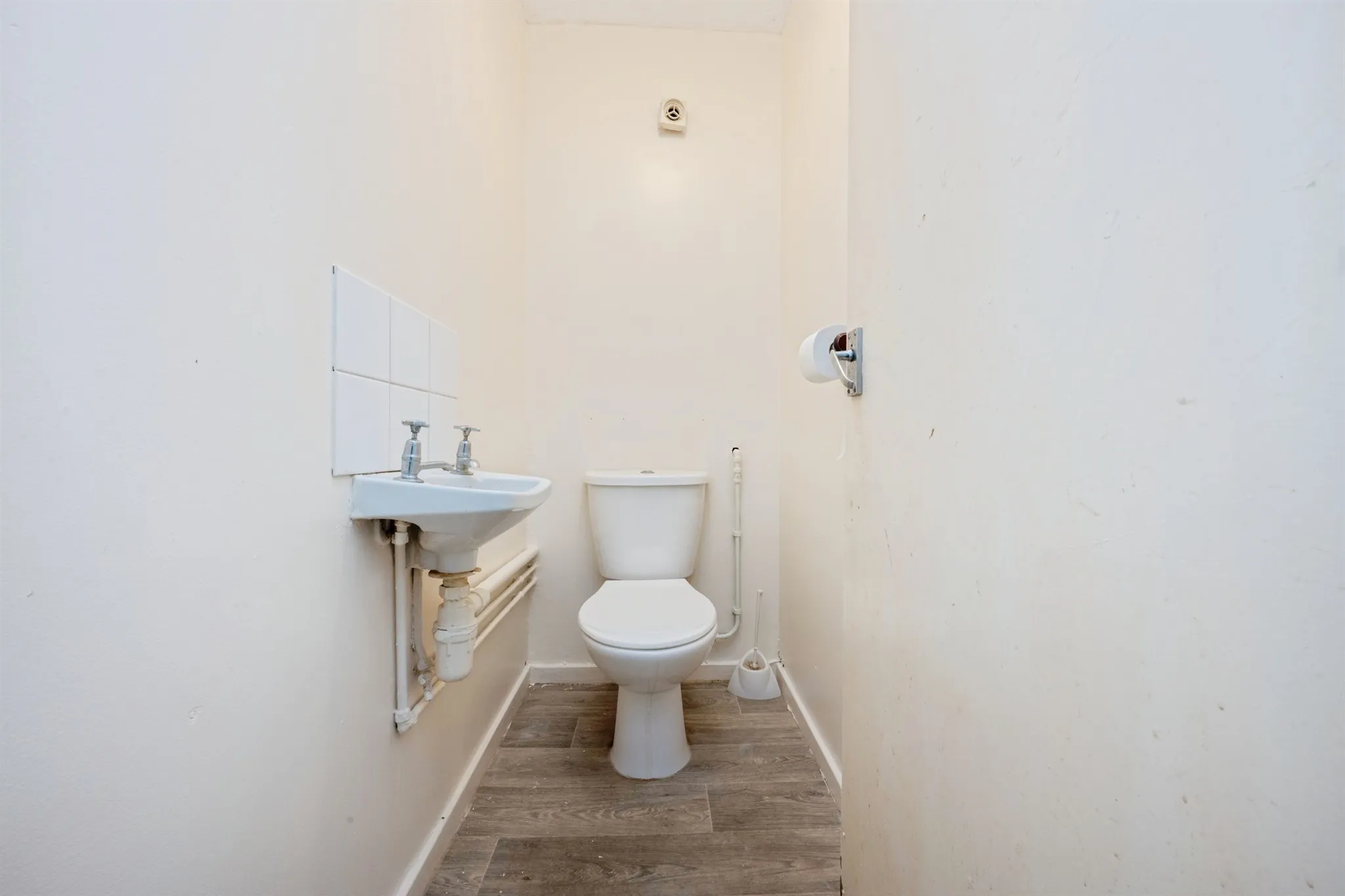 4 bed Terraced